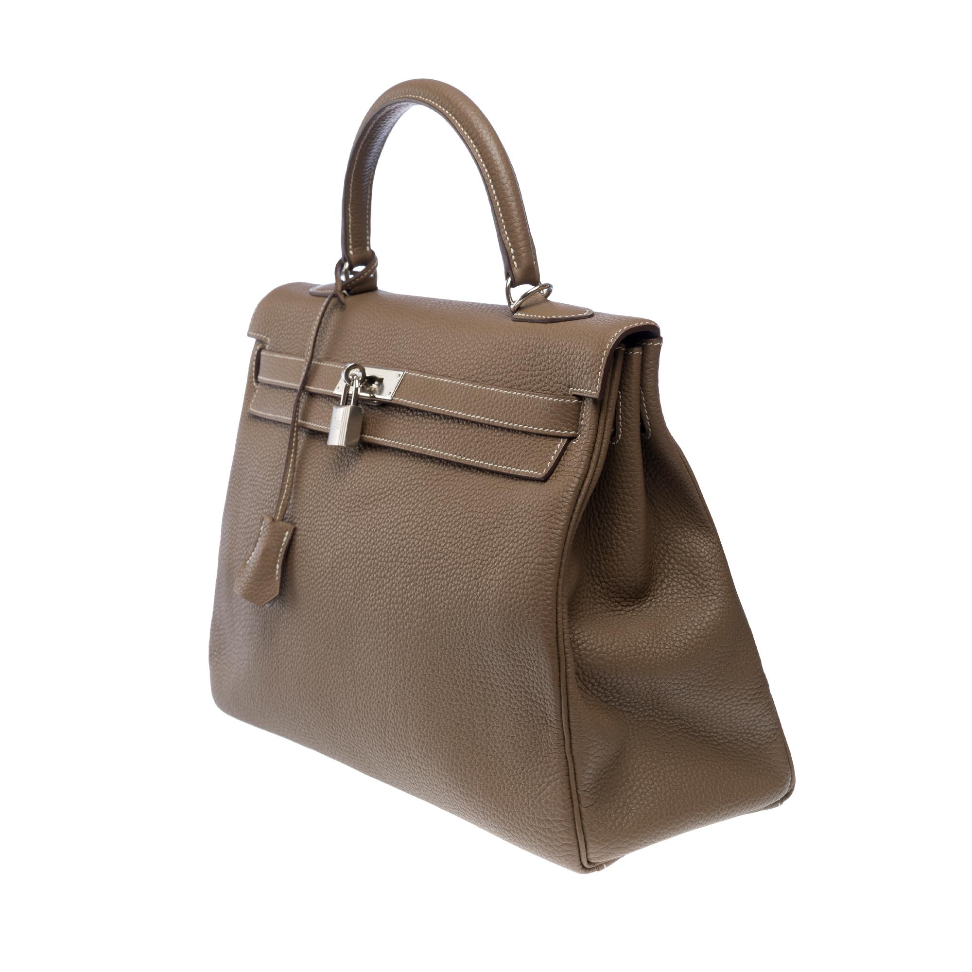 Brown Almost New Hermès Kelly 35 retourne handbag strap in Etoupe Togo leather, SHW For Sale