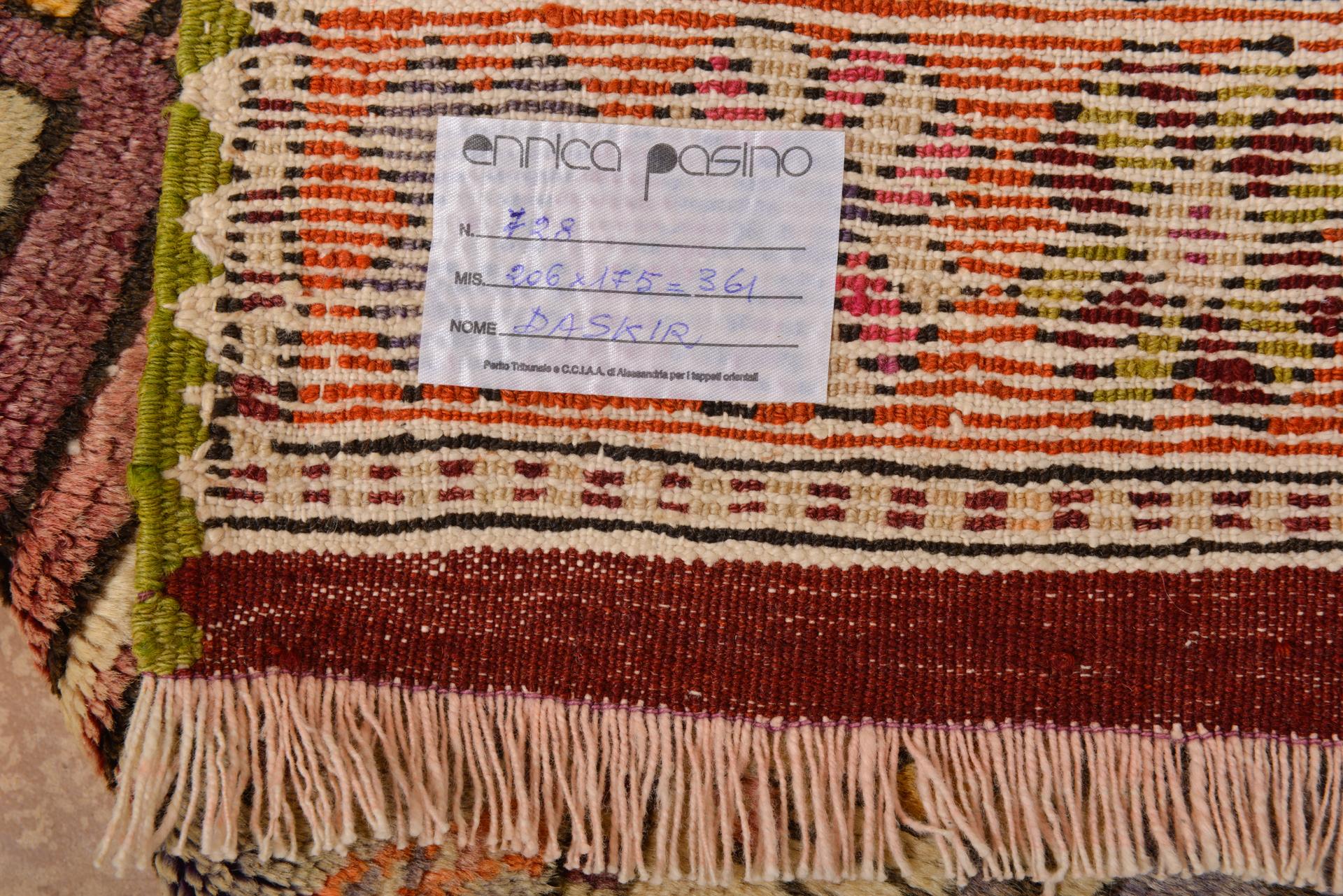 Particular measure for this Turkish old carpet, divided into 6 squares closed in an orange border: soft and bright.
Interesting price for closing activities.

 