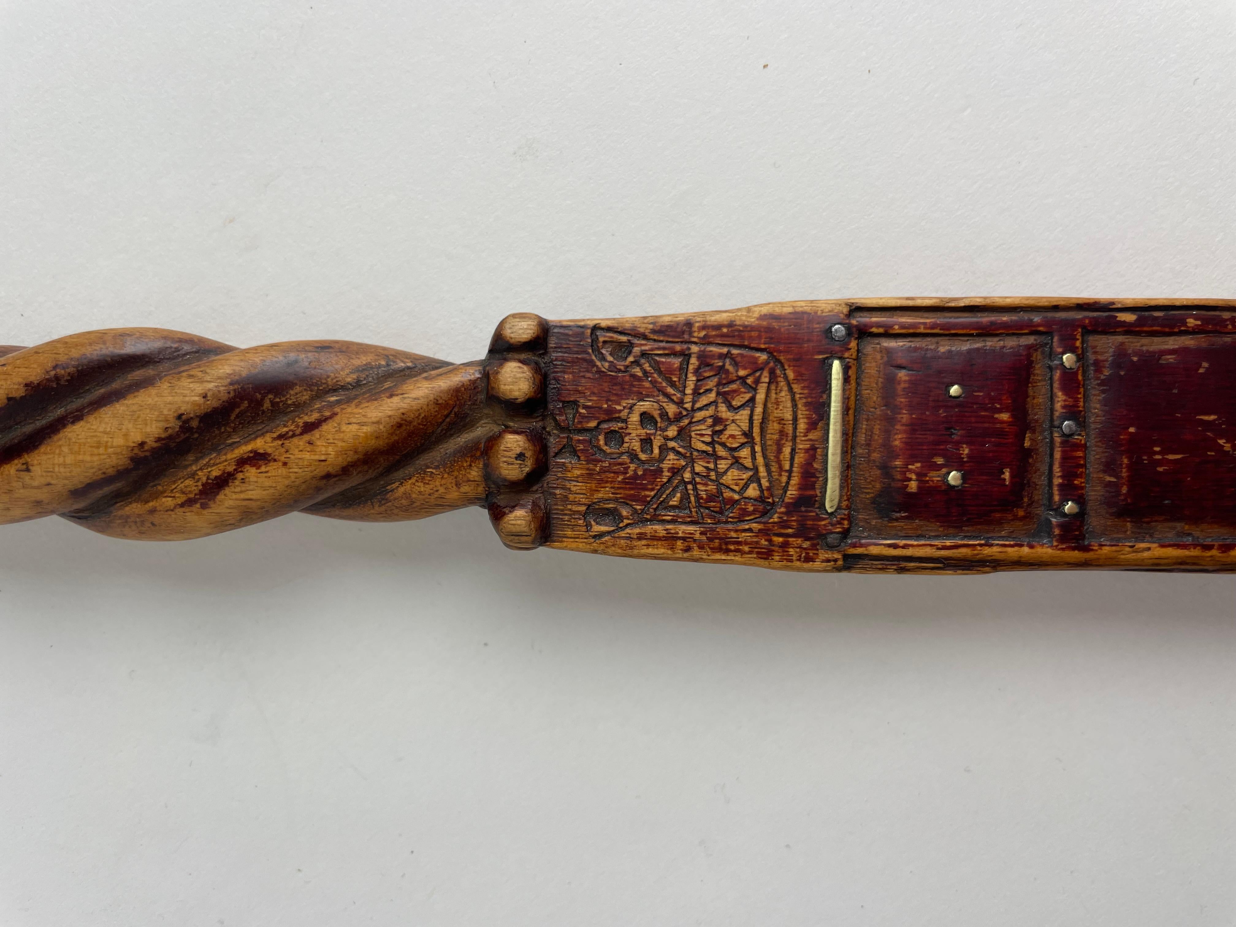 Alnmått (mesure cubique) en bouleau avec une couronne noble. Gustavien, daté de 1783 en vente 3