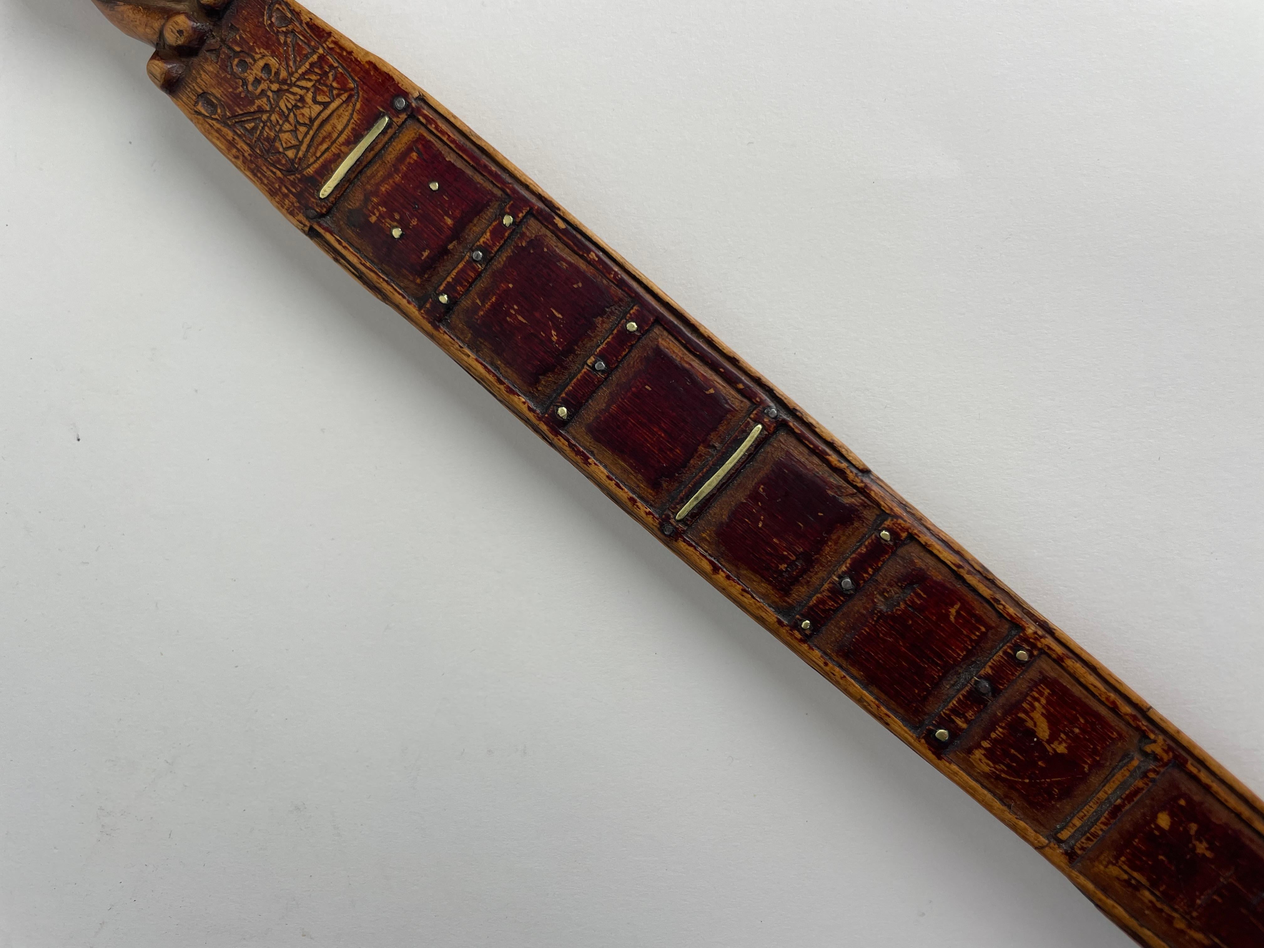 Alnmått (mesure cubique) en bouleau avec une couronne noble. Gustavien, daté de 1783 en vente 4
