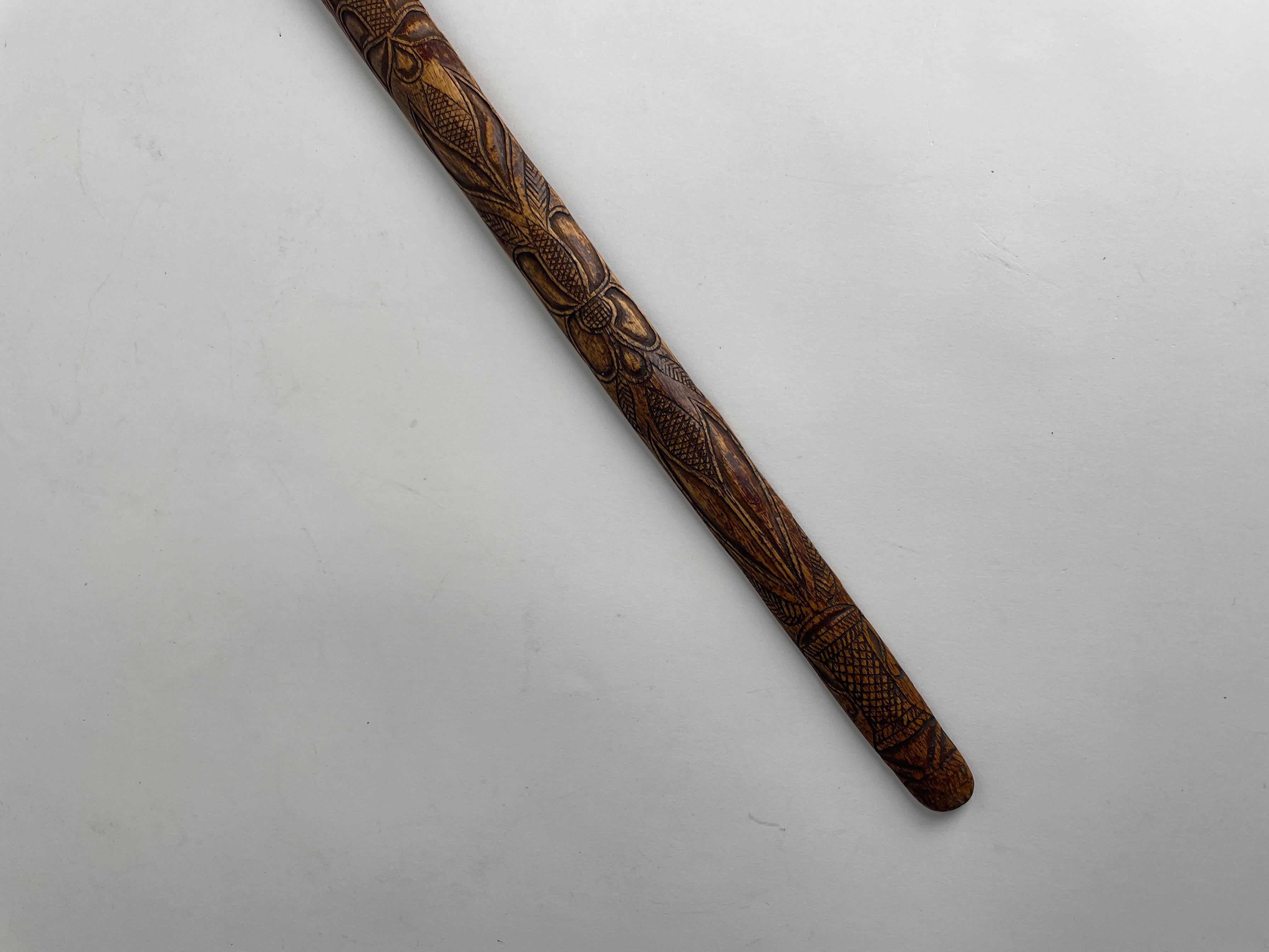 Fin du XVIIIe siècle Alnmått (mesure cubique) en bouleau avec une couronne noble. Gustavien, daté de 1783 en vente