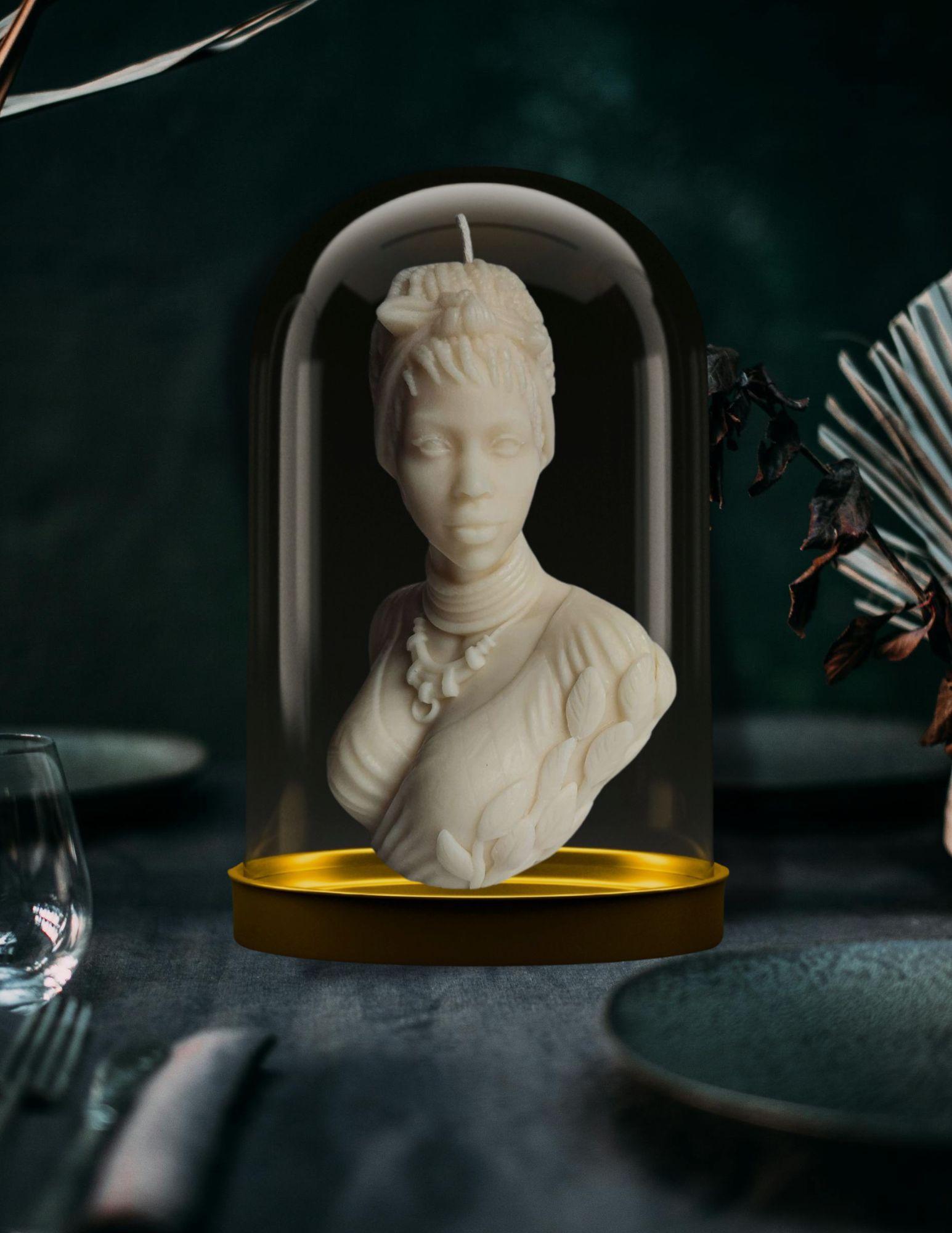 American Alodia Sculptural Candle For Sale