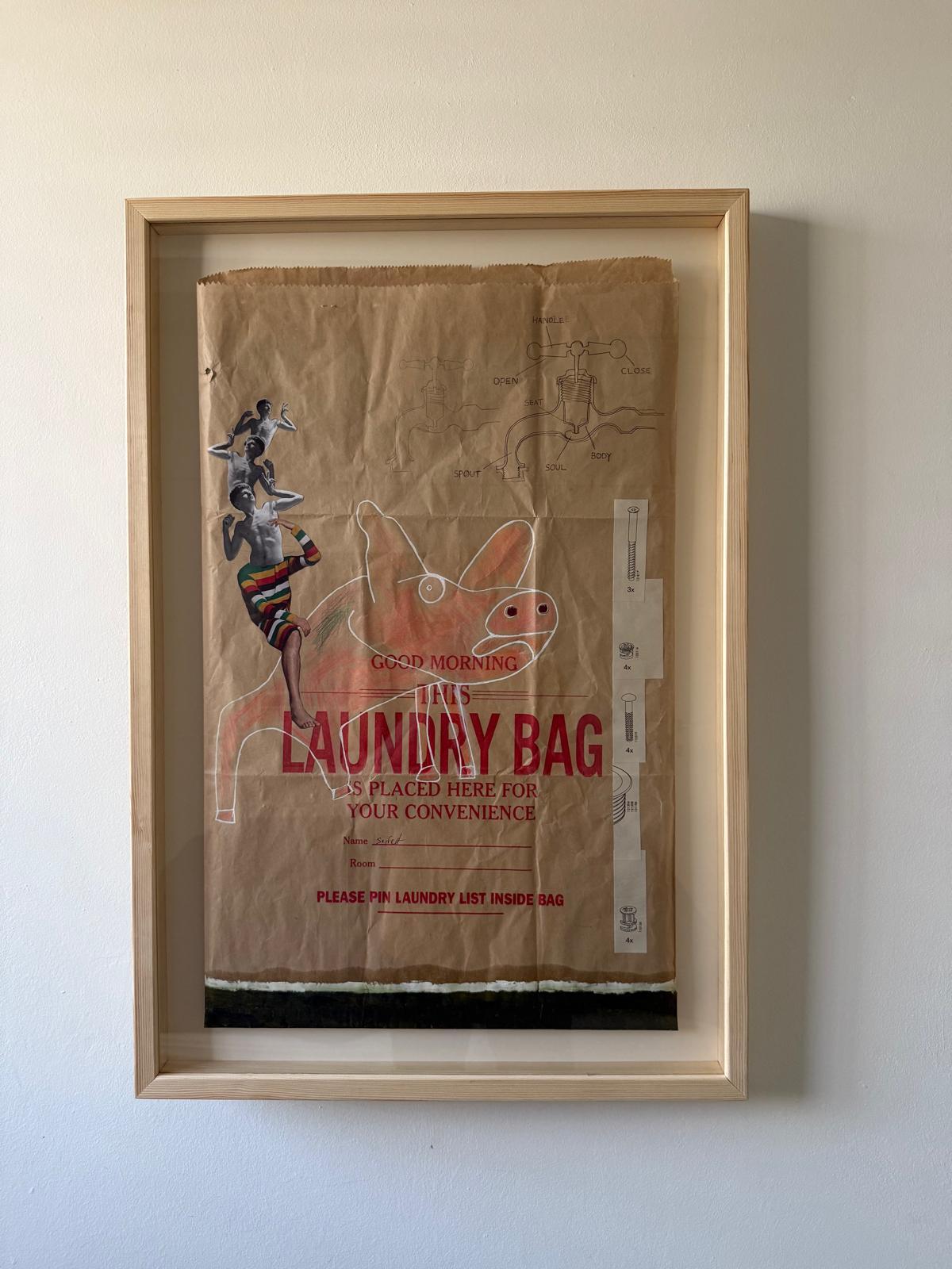Sac à linge - mixed media art en vente 4