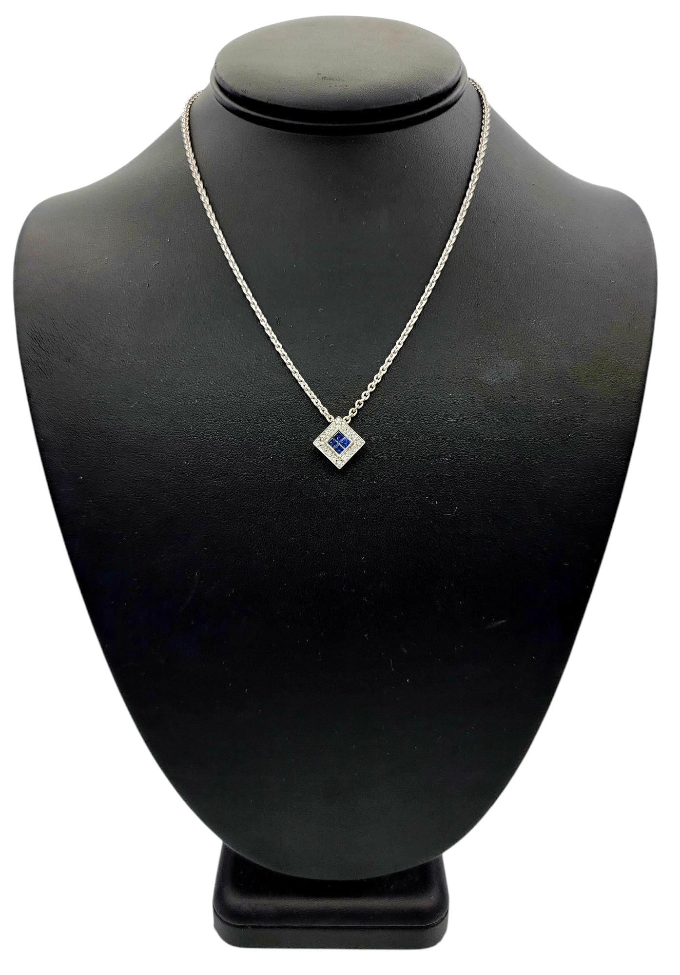 A'lor by Charriol Collier pendentif en or blanc 18 carats avec saphir bleu et diamants en vente 3
