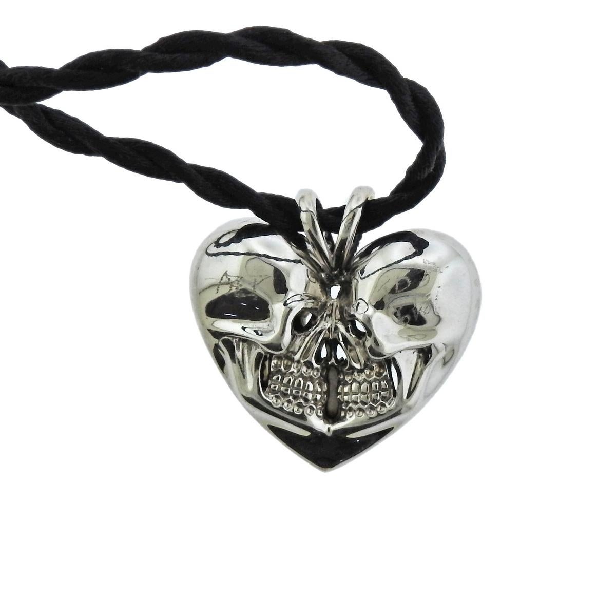 Alp Sagnak Diamond Sapphire Skull Heart Pendant Gold Necklace In Excellent Condition In Lambertville, NJ