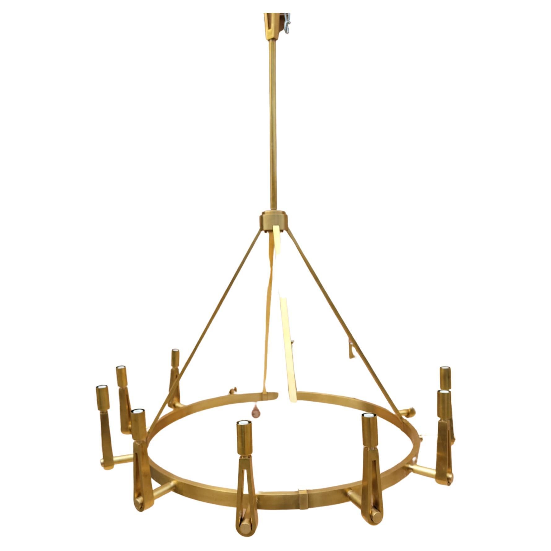 Alpha chandelier by Thomas O'Brien for Visual Comfort & Co.

The Alpha chandelier is a piece of transitional lighting design from Thomas O’Brien for Visual Comfort & Co. Thomas is a creative known for the blend of new and old in his designs. The