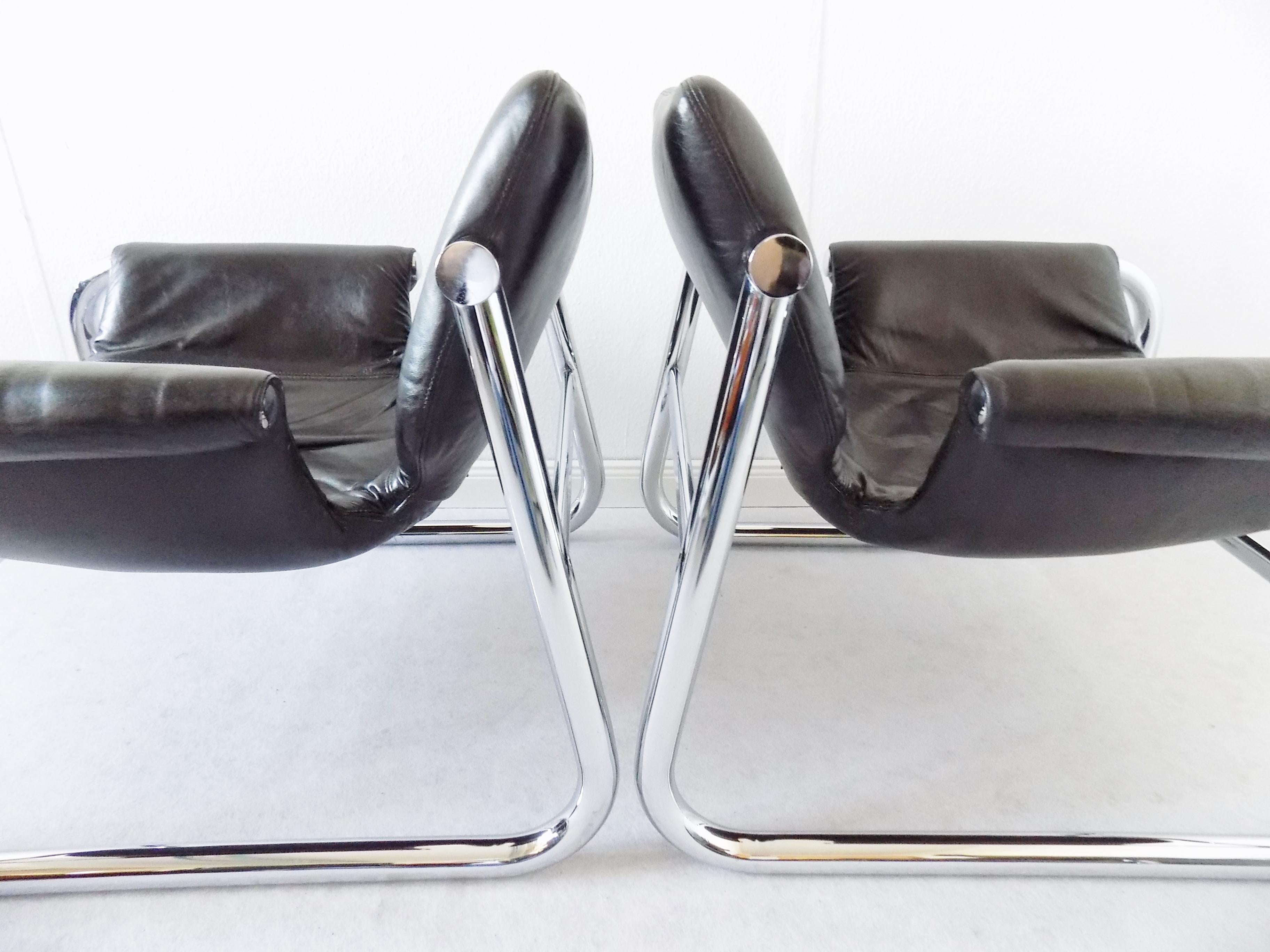 Alpha Sling Leather Chairs by Maurice Burke for Pozza, Mid-Century Modern, Black 1