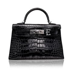 Alphabet 'E' Bag Bijoux with Natural Diamonds