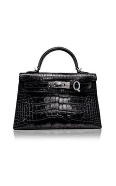 Alphabet 'Q' Bag Bijoux with Natural Diamonds