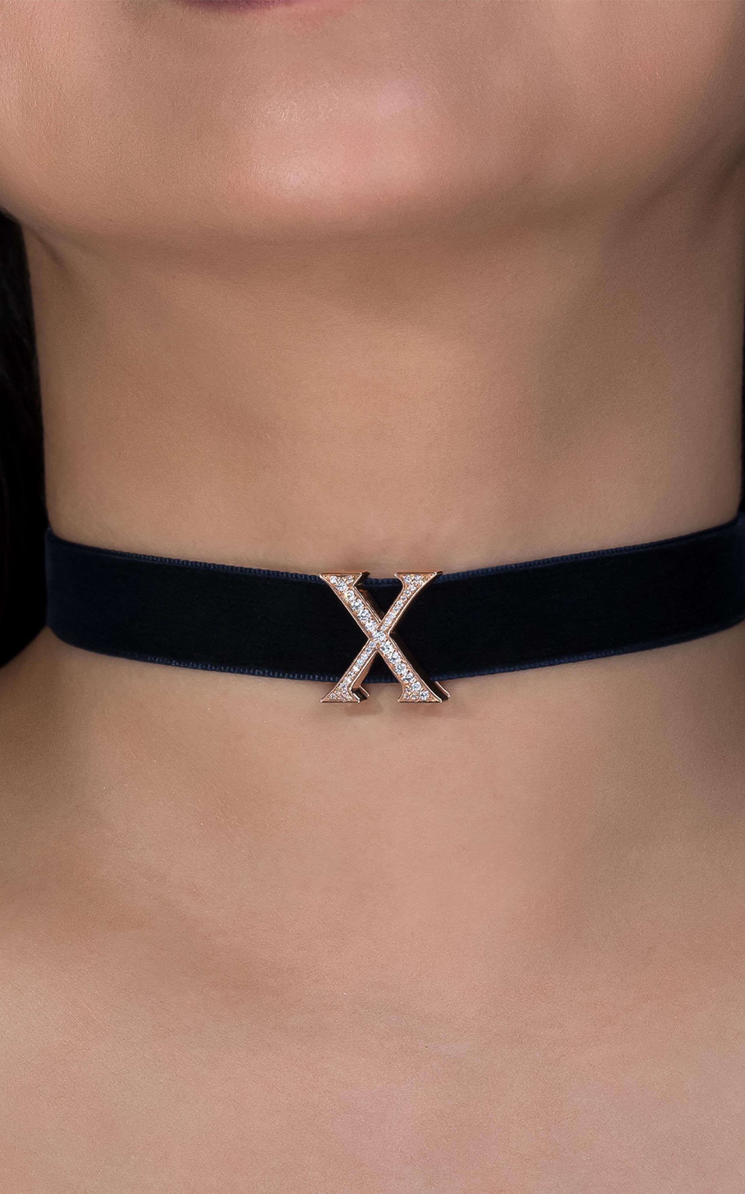 Alphabet 'X' Bag Bijoux with Natural Diamonds In New Condition For Sale In Dubai, AE