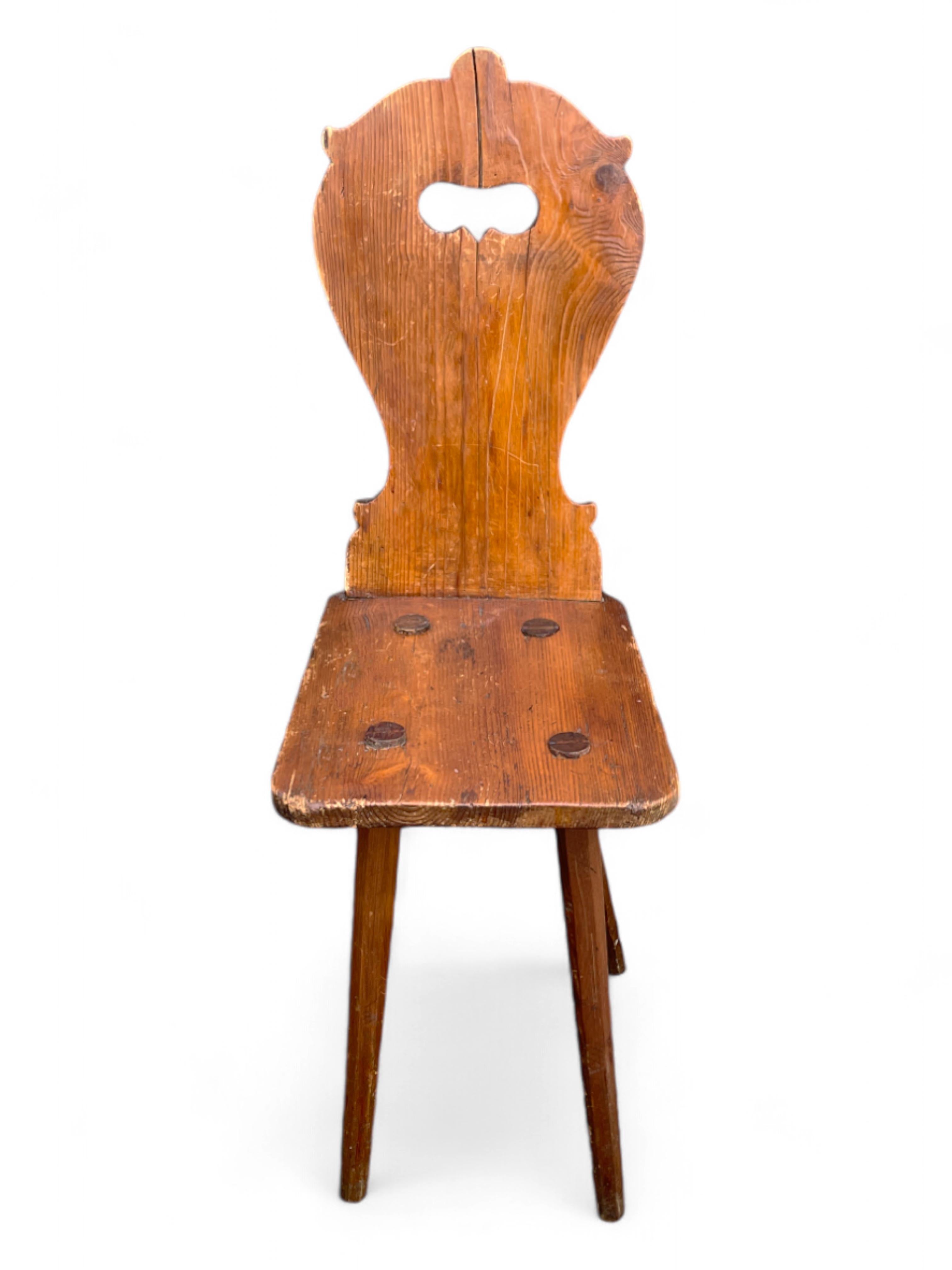 Alpine Stuhl aus Tannenholz im Angebot 7
