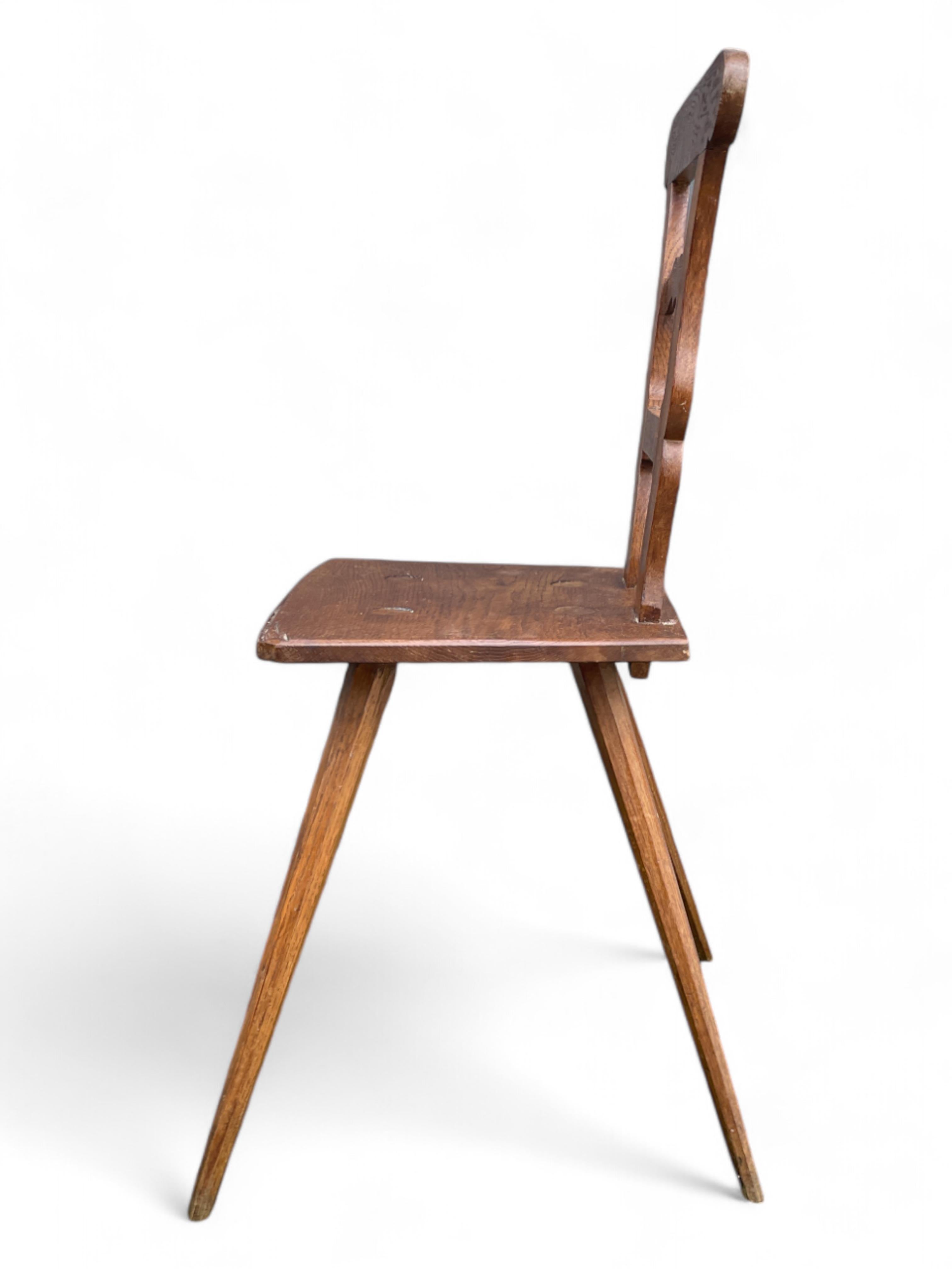 Alpine Stuhl aus Eichenholz im Angebot 3