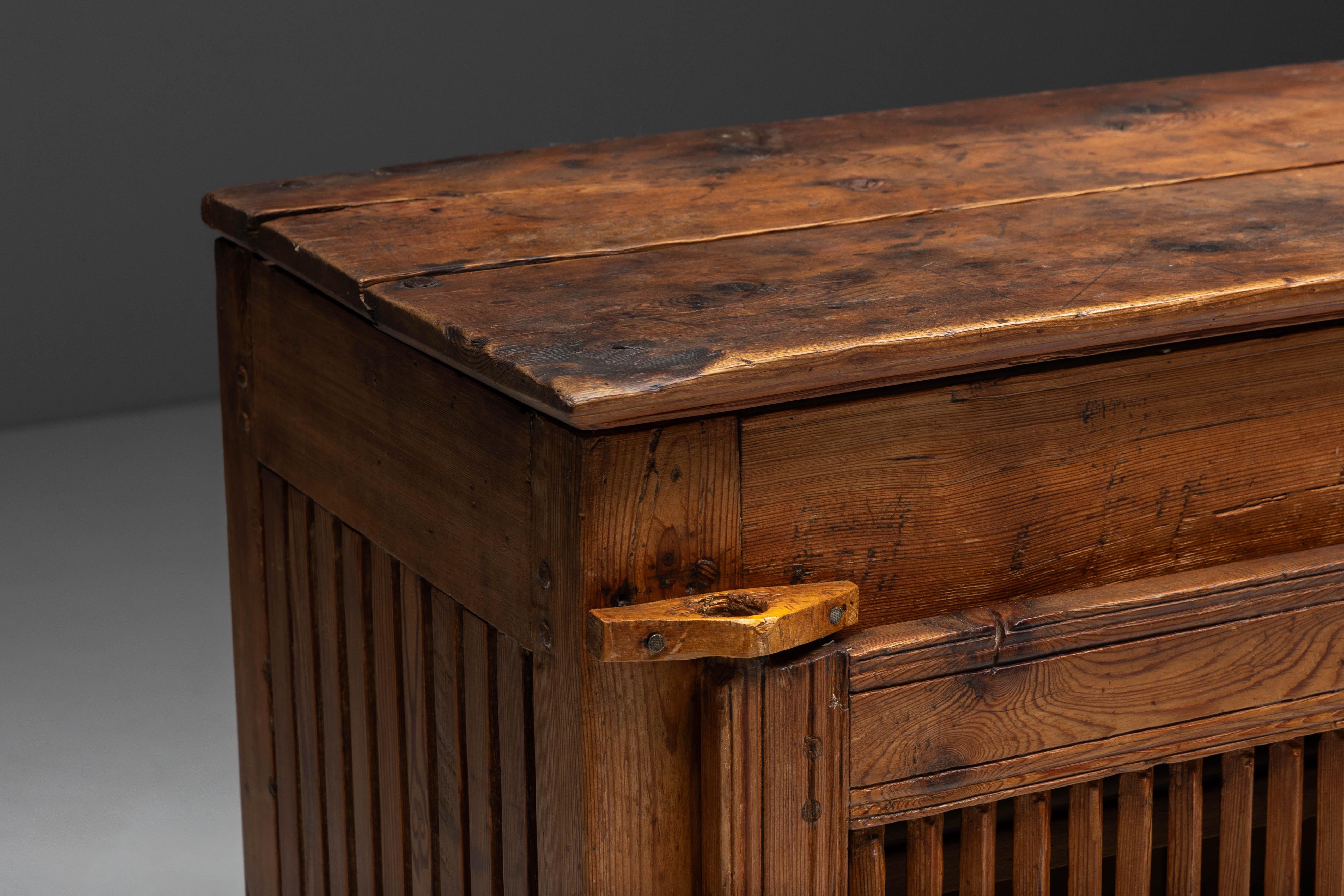 Alpine Cheese Drying Cabinet or Tommière, France, 19th Century For Sale 6