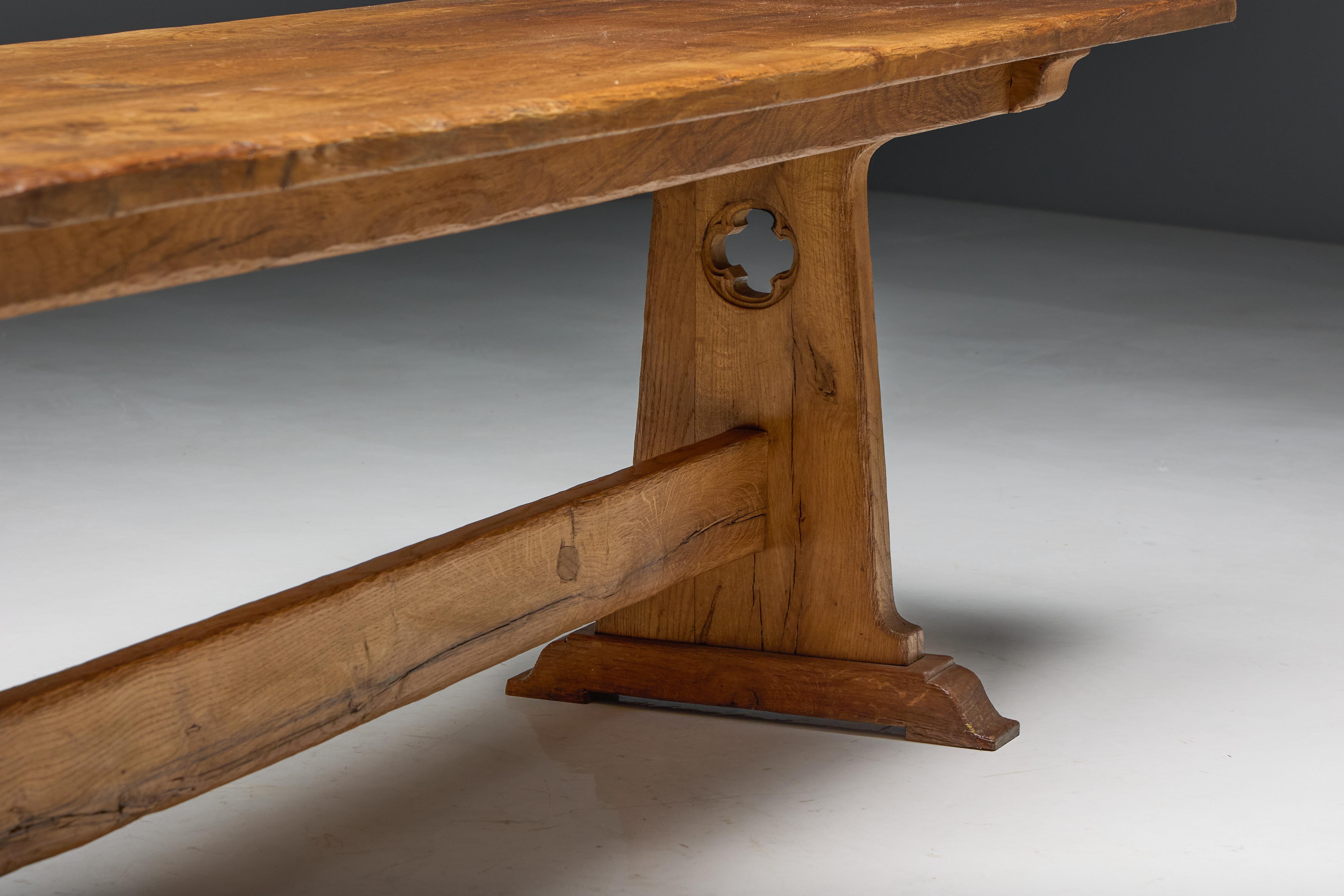 Mesa de comedor rústica alpina, Francia, mediados del siglo XX en venta 5