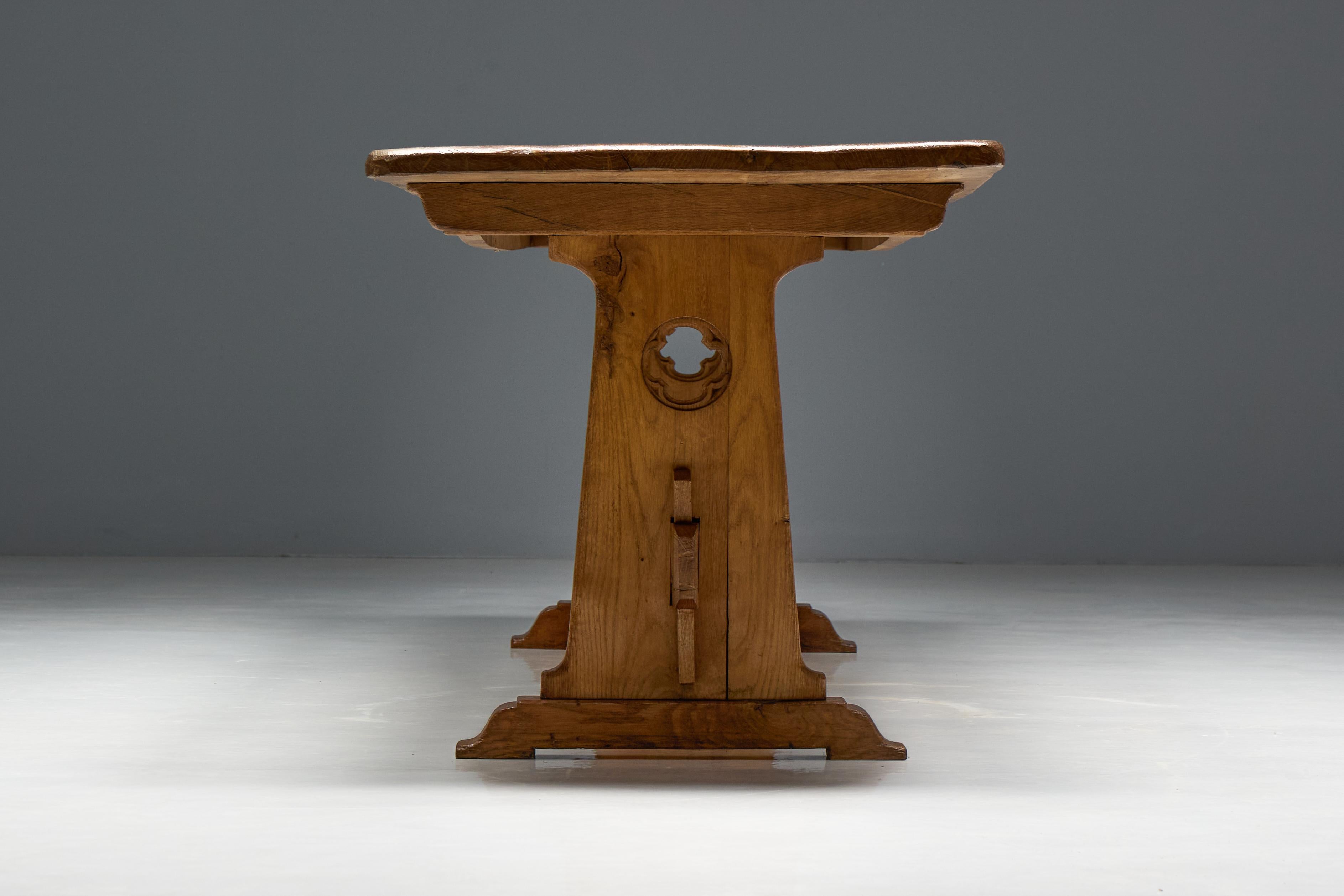 Mesa de comedor rústica alpina, Francia, mediados del siglo XX en venta 7