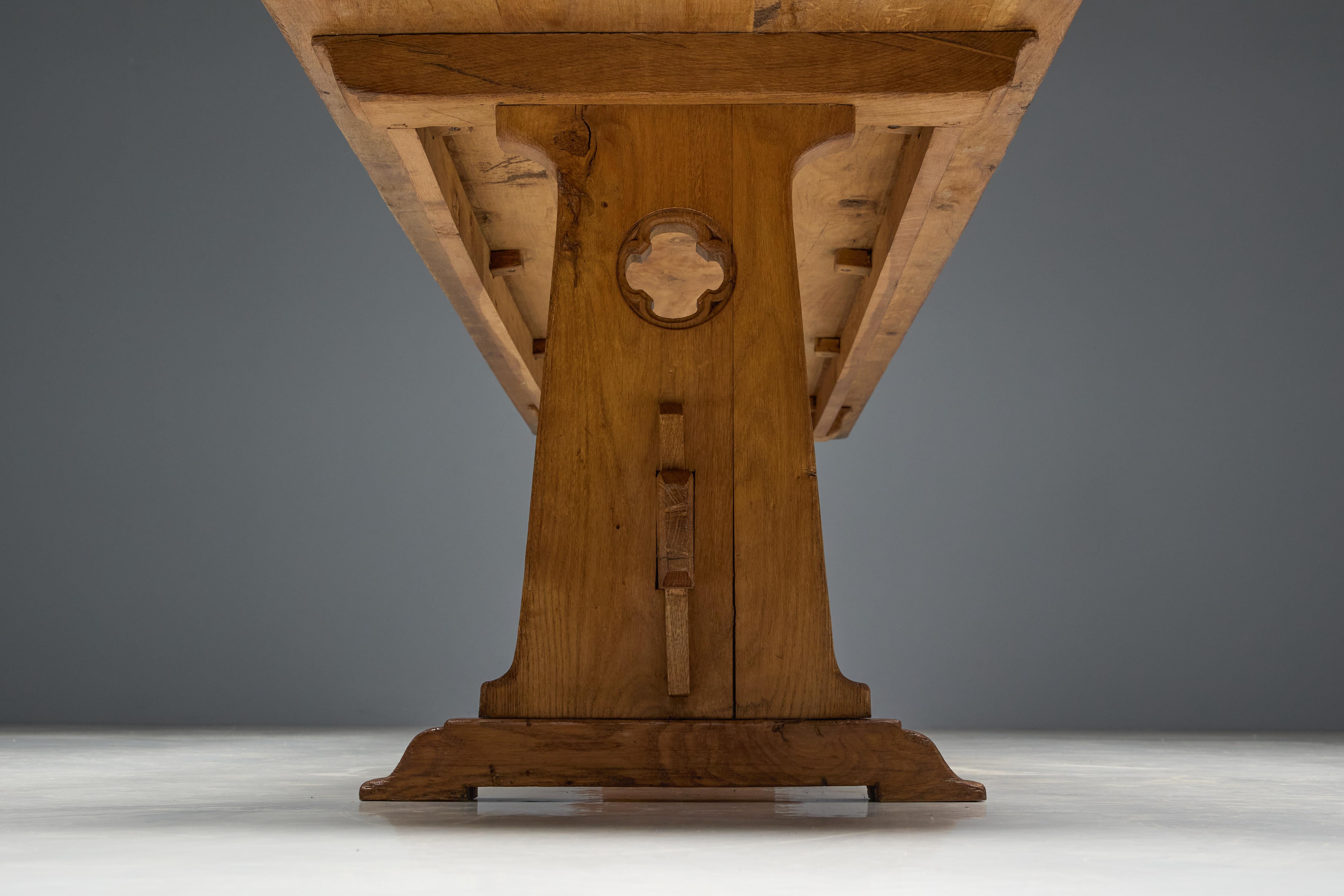 Mesa de comedor rústica alpina, Francia, mediados del siglo XX en venta 9