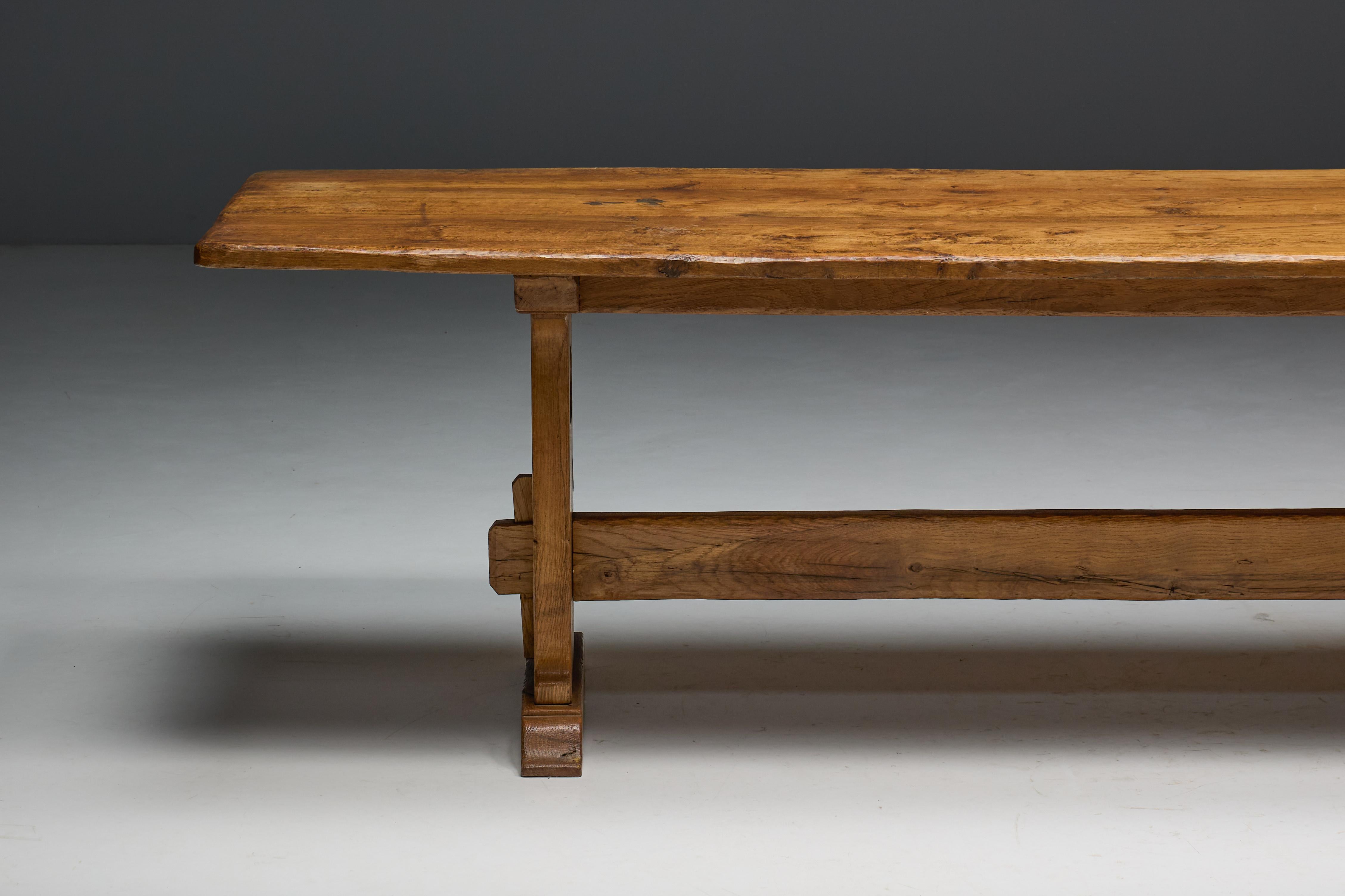 Mesa de comedor rústica alpina, Francia, mediados del siglo XX en venta 2