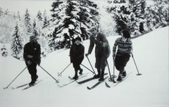Fotografia di sci alpino, 'Bend Zie Knees', tratta da una fotografia originale degli anni '30.