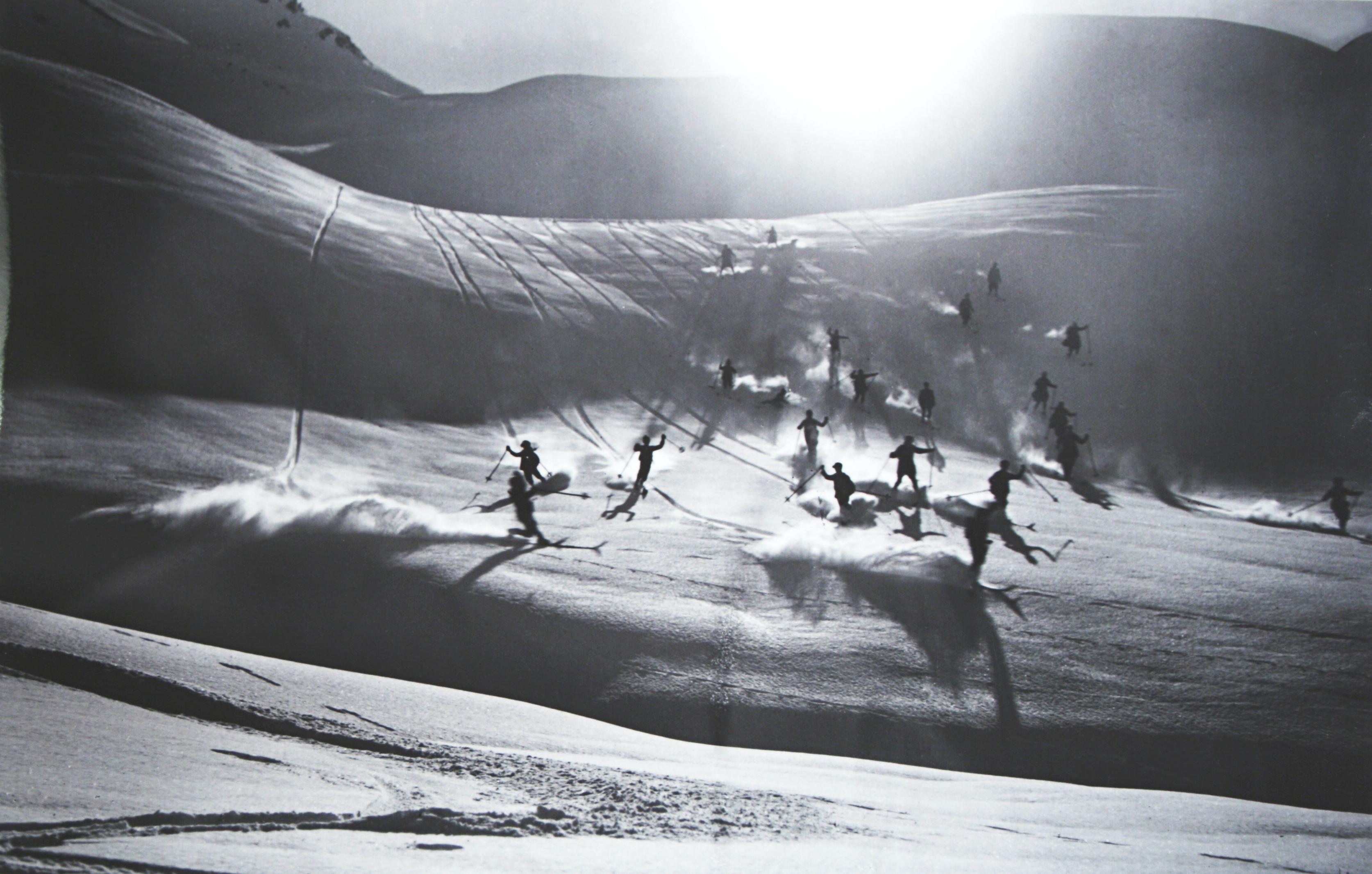 Vintage, Alpine ski photograph.
'Happy Skiers', a new mounted black and white photographic image after an original 1930s skiing photograph. Black and white alpine photos are the perfect addition to any home or ski lodge. Prior to being a