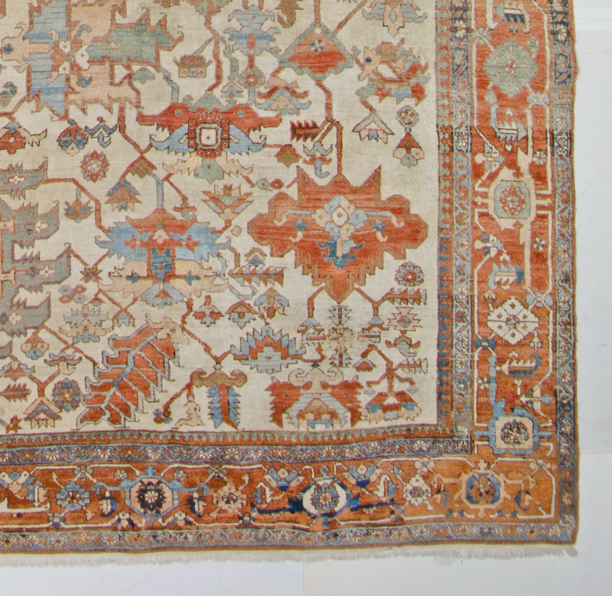 Perse Collection Alriz : Grand tapis de salle à manger Heriz du 19ème siècle en vente