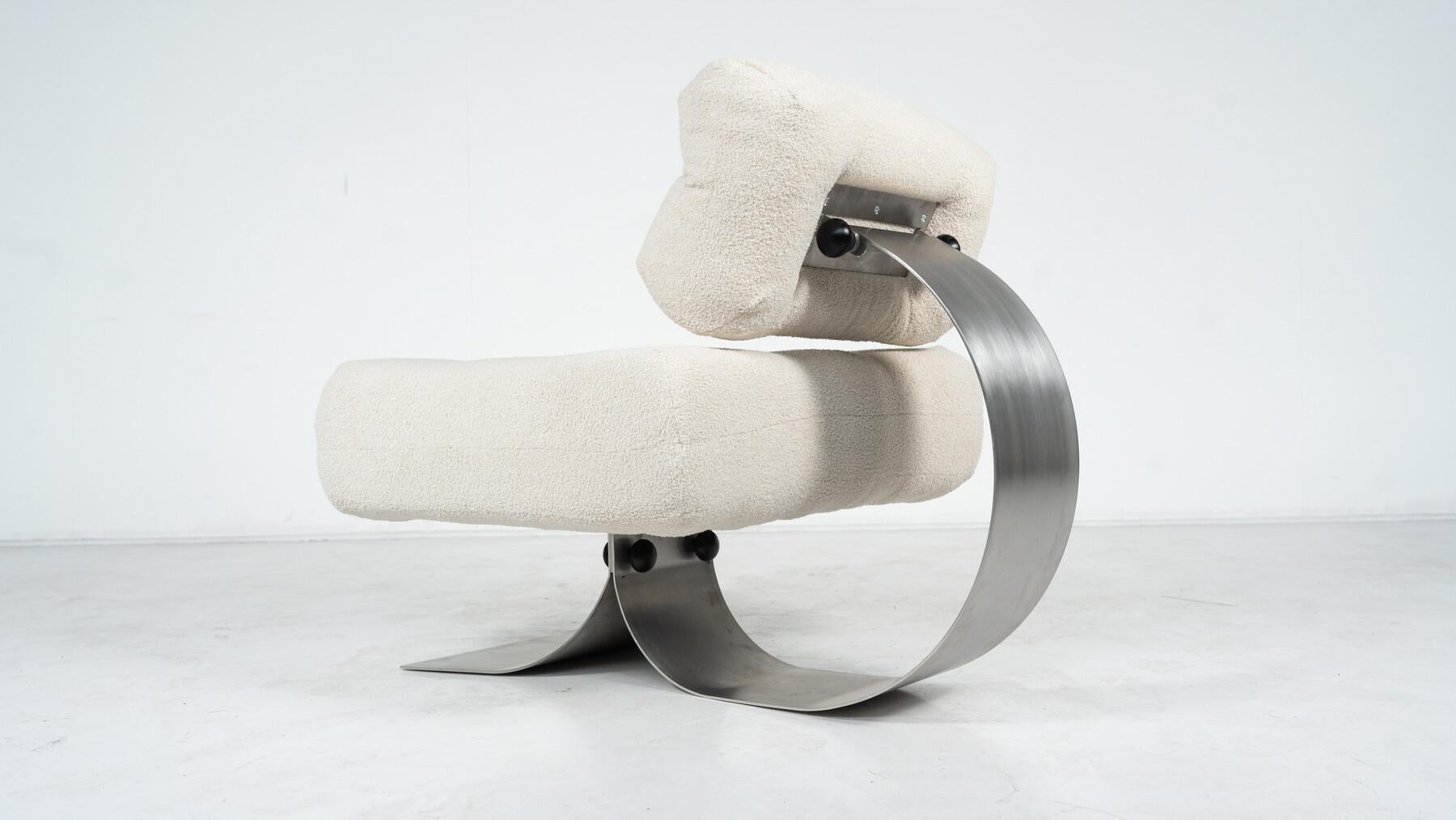 Loungesessel und Ottomane „Alta“ von Oscar Niemeyer für Mobilier International 6