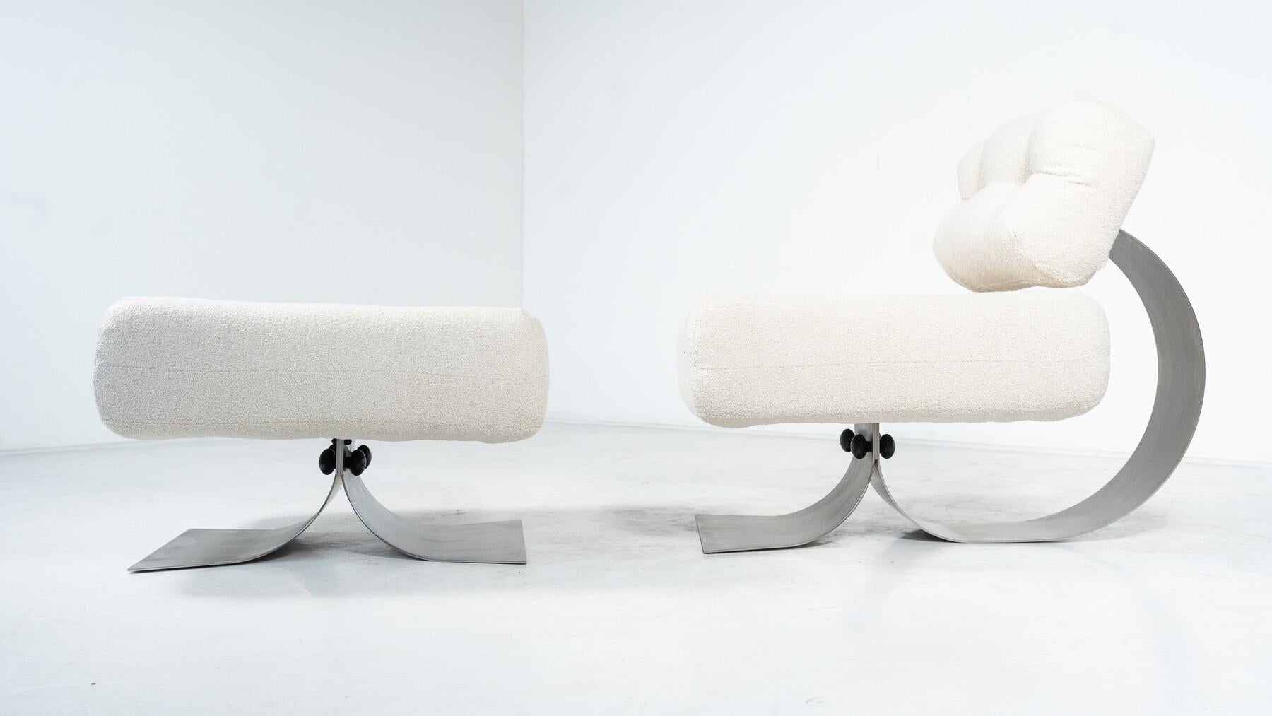 Loungesessel und Ottomane „Alta“ von Oscar Niemeyer für Mobilier International 9