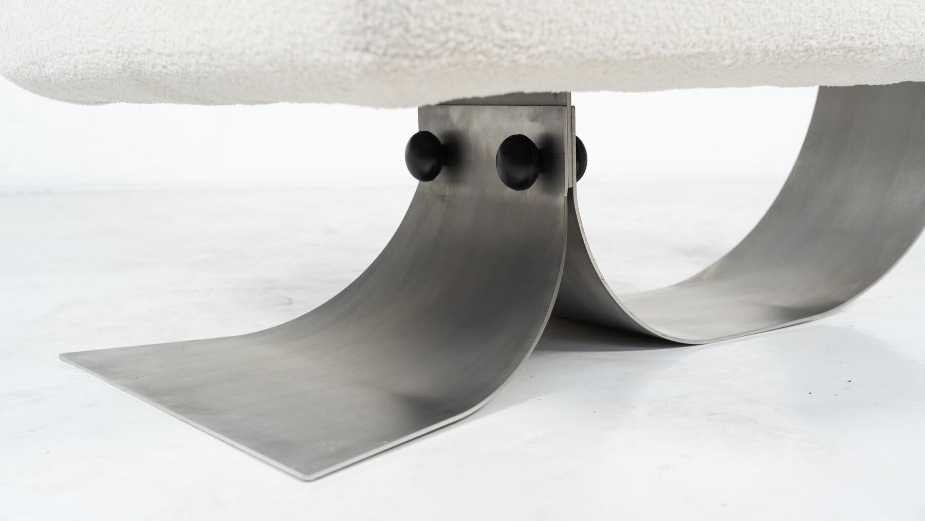 Loungesessel und Ottomane „Alta“ von Oscar Niemeyer für Mobilier International 1