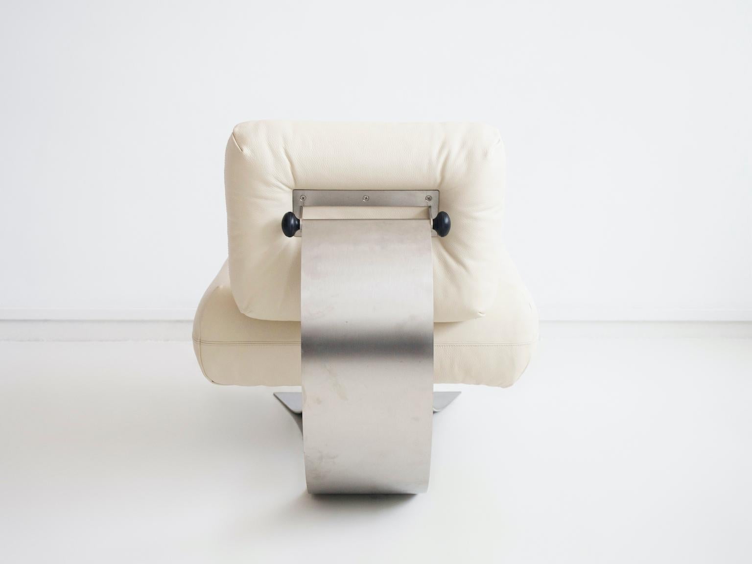 Alta Loungesessel und Ottomane von Oscar Niemeyer 4