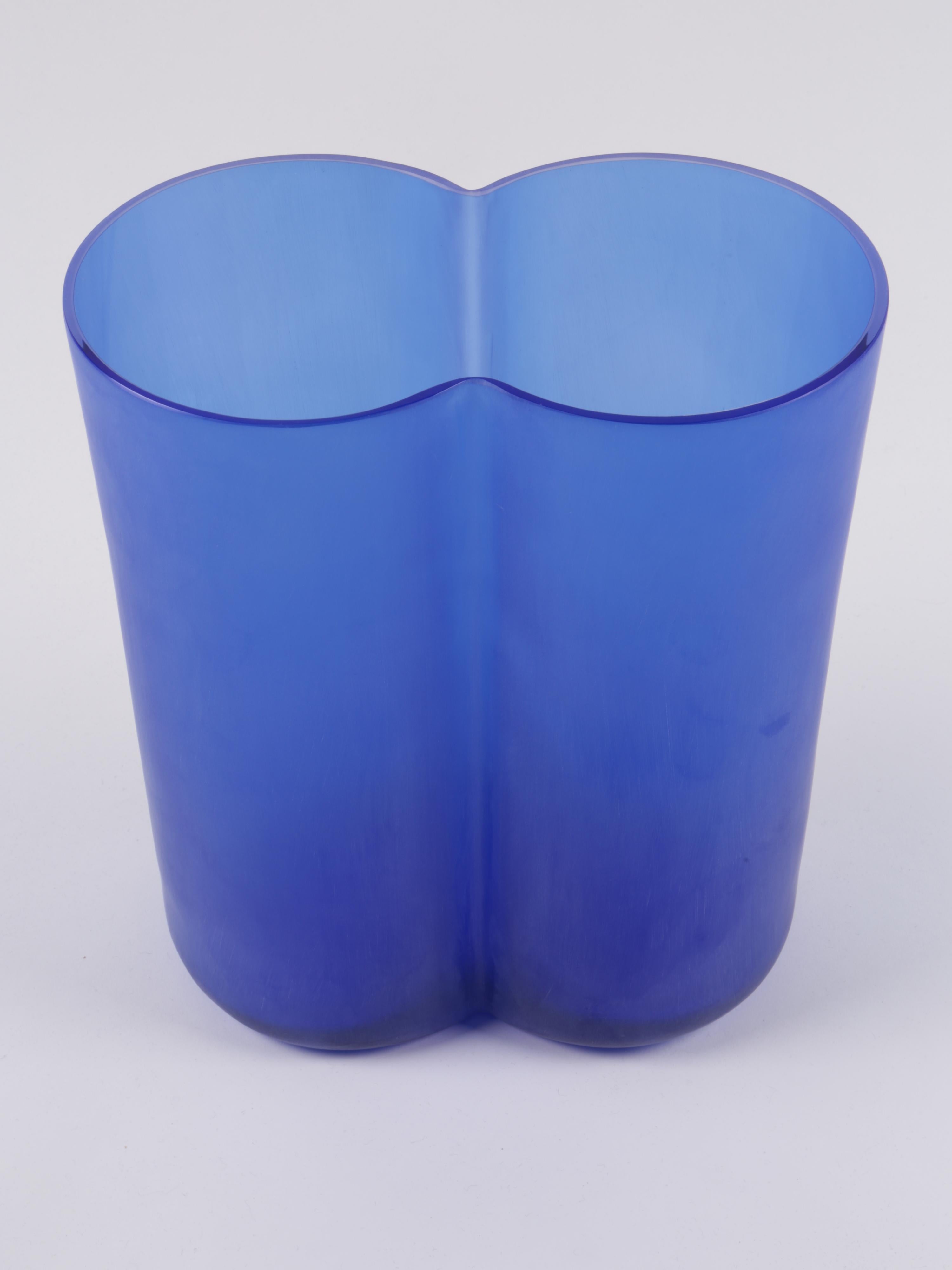 Italiano Altabella 23, Vaso Acqua Al Mare Blu Cobalto di Calori & Maillard in vendita