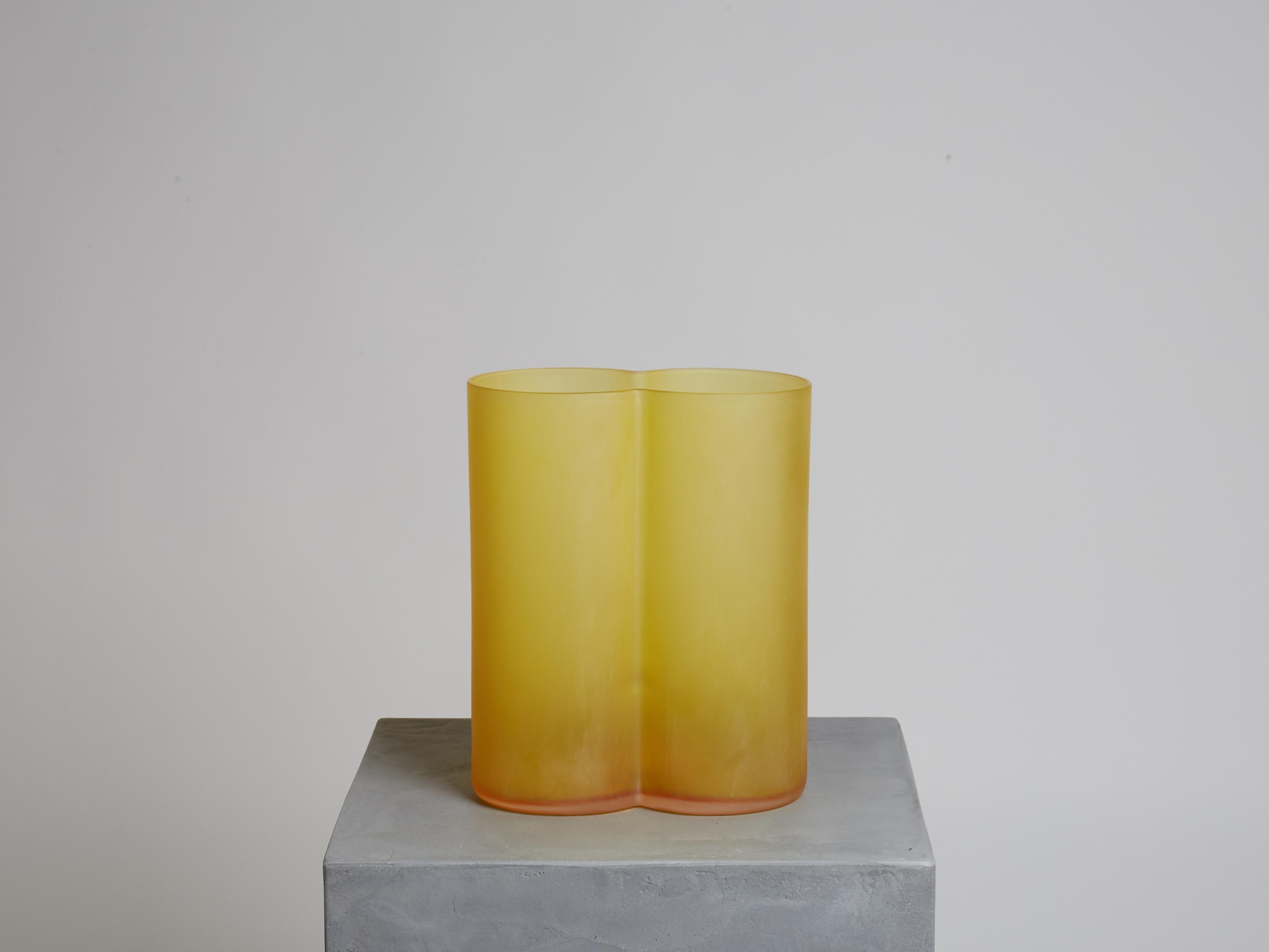 Materials: murano glass, satin finish

Colours: ochre yellow; also available in emerald green or cobalt blue

In January 2017 Calori & Maillard took part to Art City, an event linked to Arte Fiera, with the solo show “Causerie – conversation”