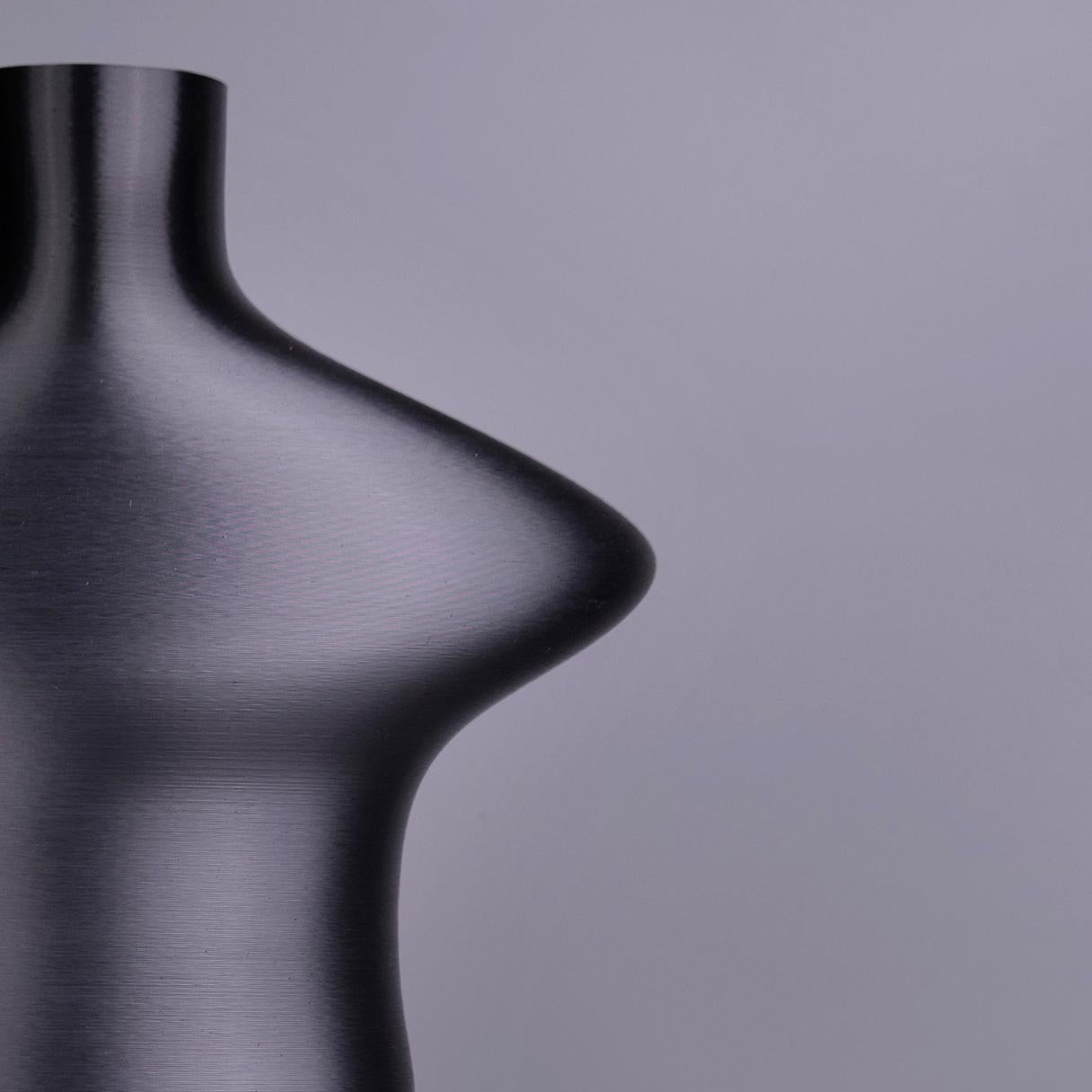 italien Altair, vase-sculpture durable contemporain noir