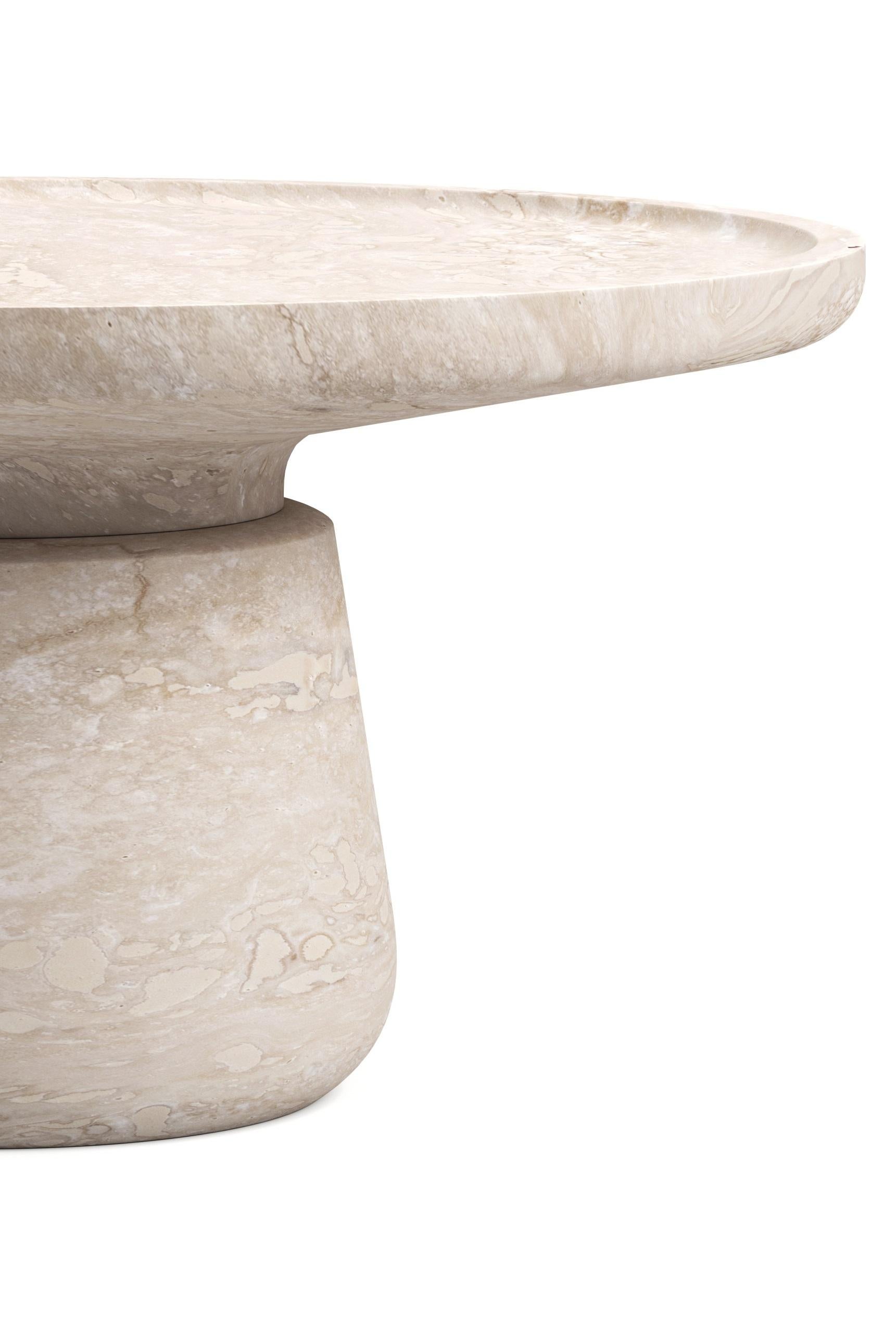 Altana Large Side Table by Ivan Colominas
Dimensions : Ø 75 x H 36 cm
Matériaux : Marbre Travertino.

Disponible en différentes options de marbre et en différentes tailles. Veuillez nous contacter.

À l'instar des terrasses en forme de tourelles que