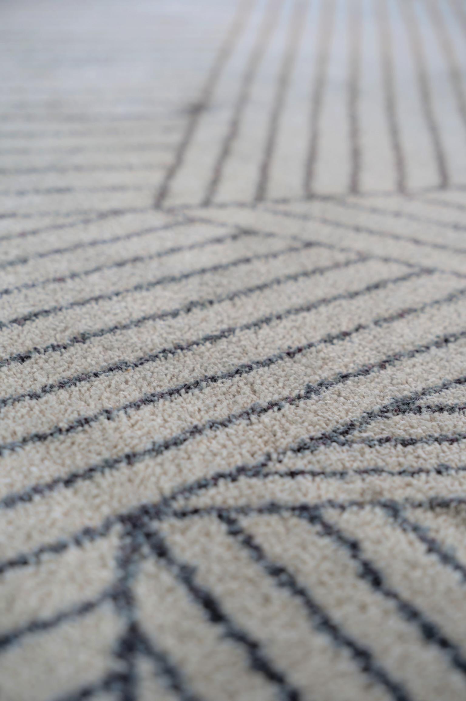 Contemporary Altappeto 001 by Enrico Girotti Size300 - Where Form, Color, and Luxury Converge For Sale