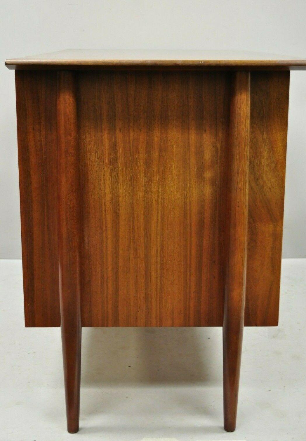 Altec 831A Capistrano Speaker System Mid-Century Modern Walnut Console Case 1