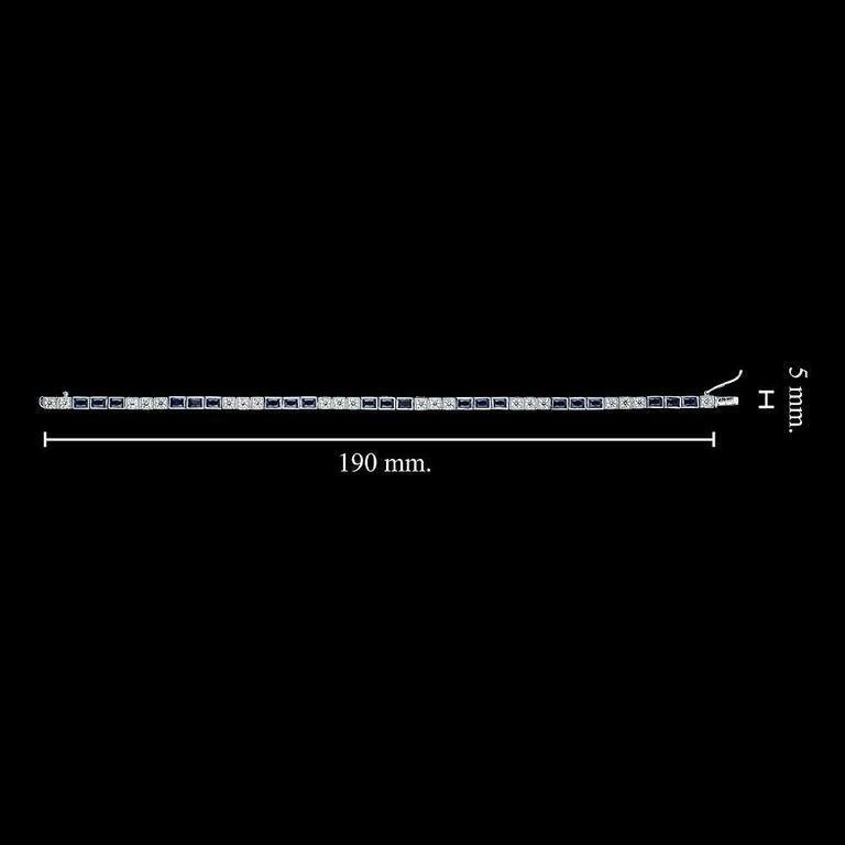 Alternate Square Shape Blue Sapphire & Diamond White Gold Tennis Line Bracelet en vente 2