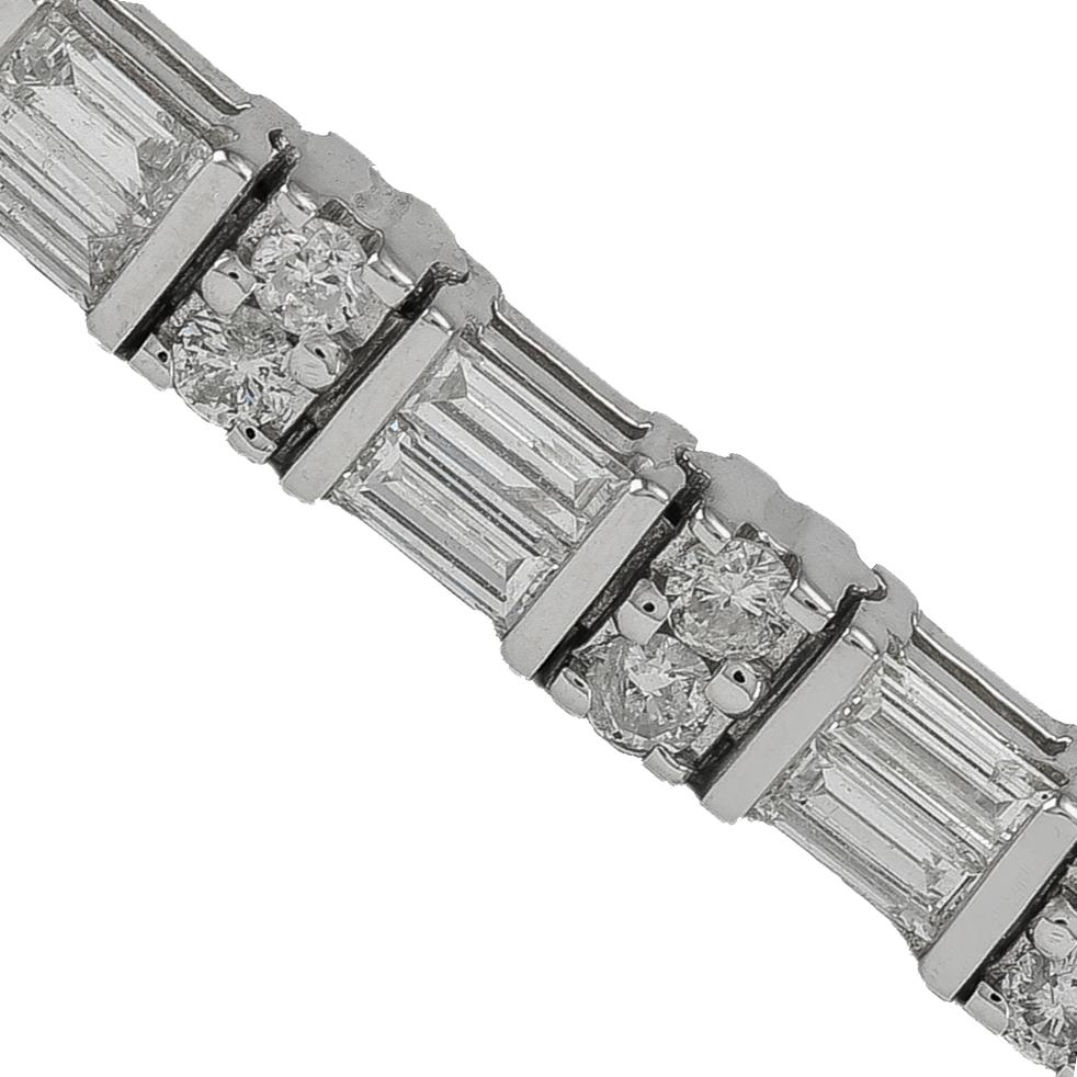 De las mujeres Pulsera de tenis con diamantes redondos y baguette alternados de 7,0 quilates en venta