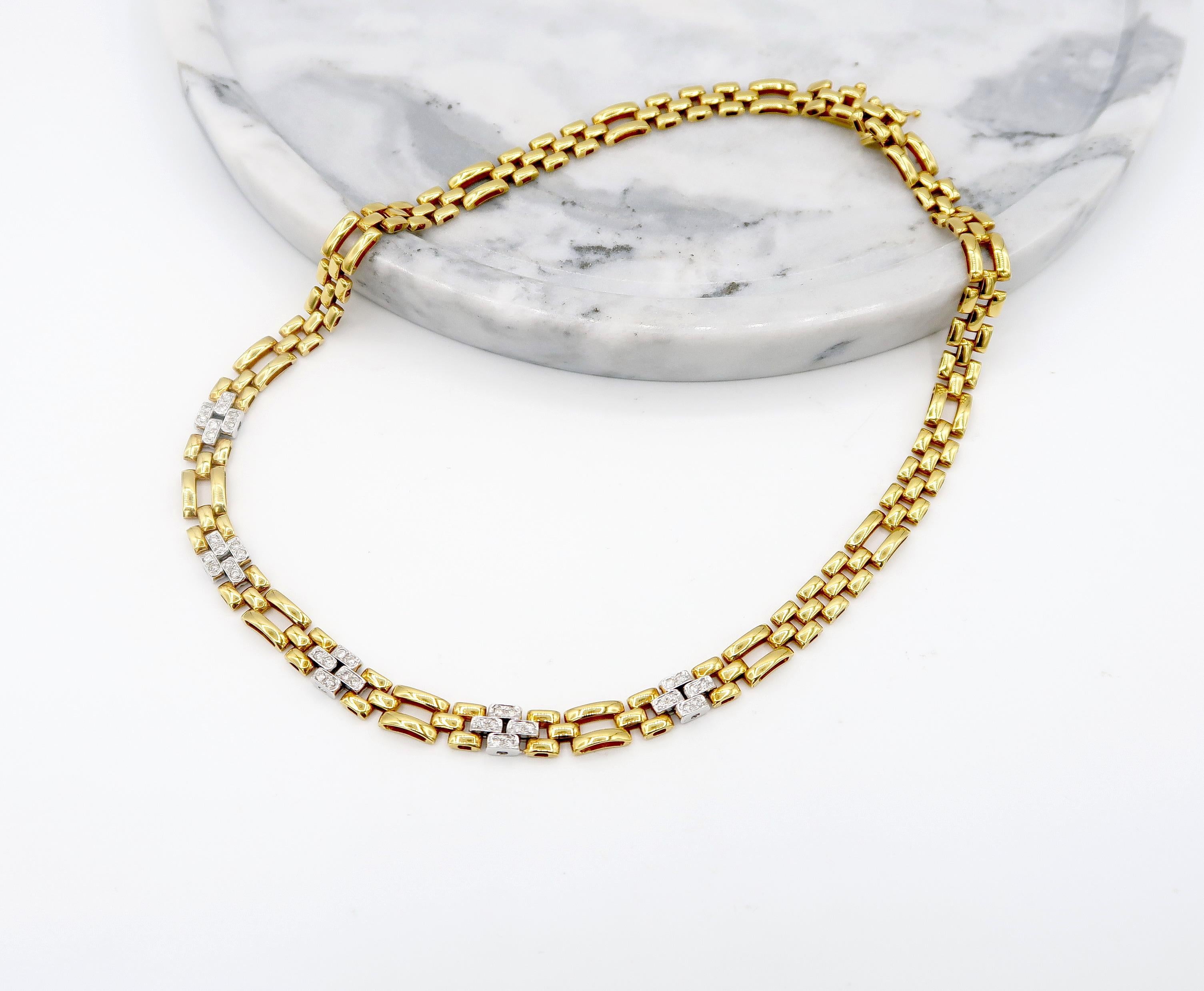 Brilliant Cut Alternating Diamond 18K Gold Panther Link Necklace For Sale