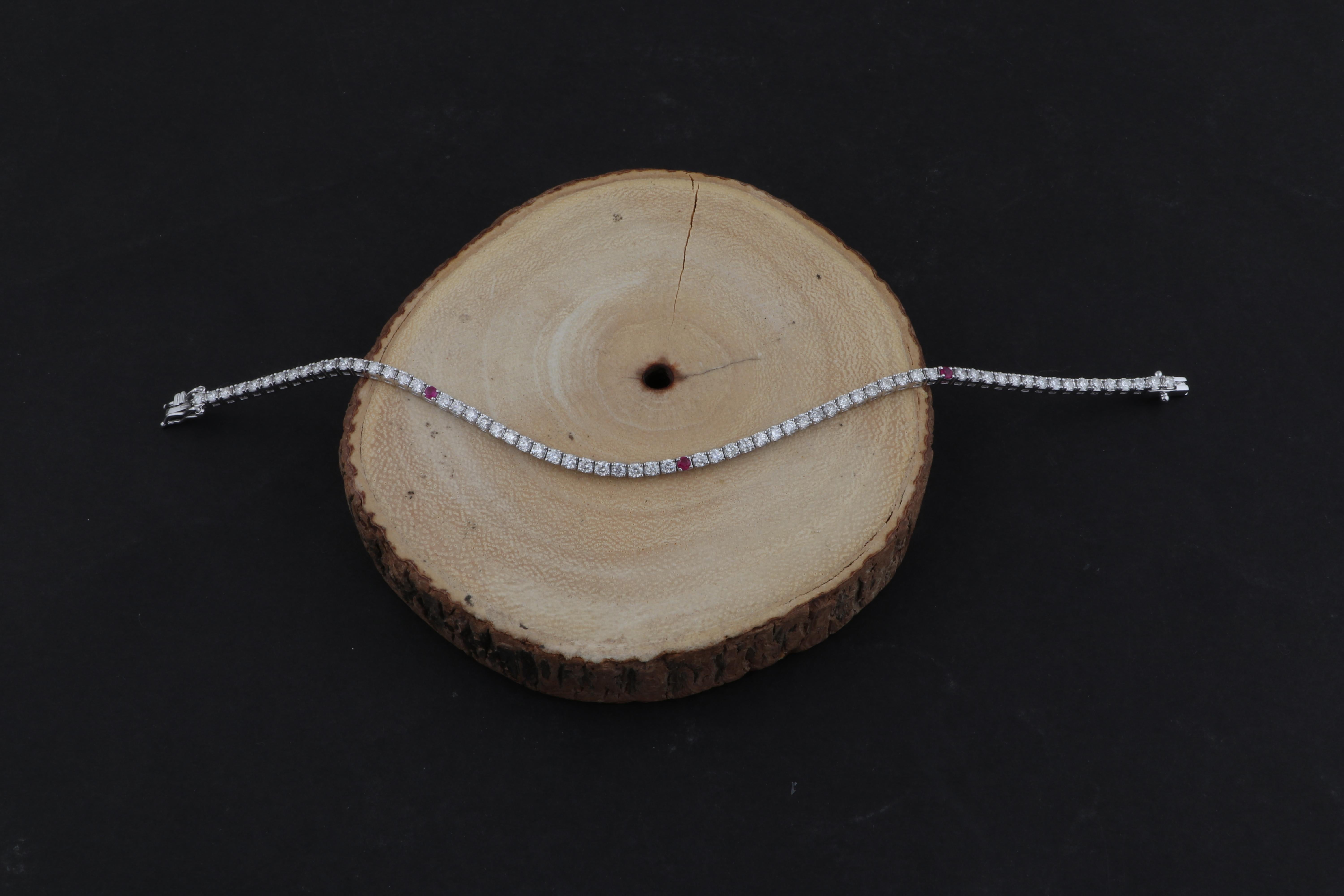 Modern Alternating Diamonds and Rubies Sleek 18k White Gold Bracelet for Her For Sale