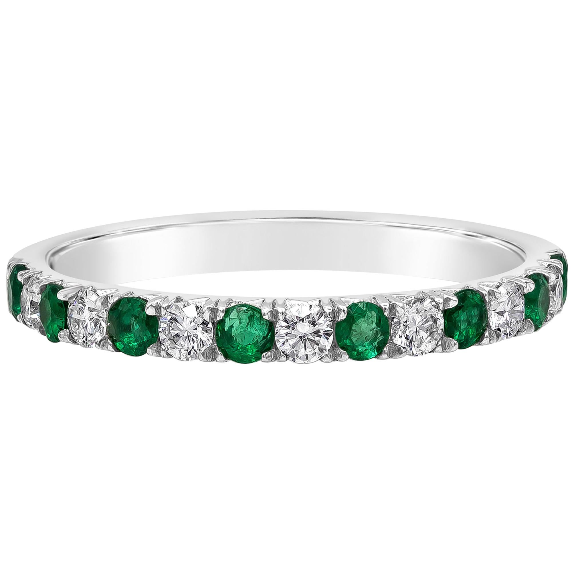 0.52 Carats Total Alternating Round Emerald & Diamond Half-Eternity Wedding Band