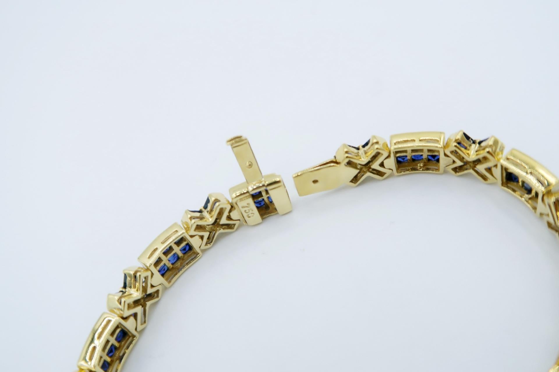 Modern Alternating Parallel Cross Stitch Square Baguette Sapphire Diamond Gold Bracelet For Sale
