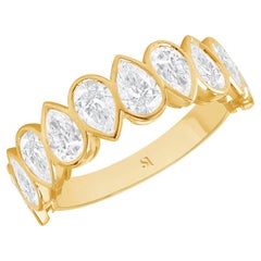 Halbmondband mit abwechselnd birnenförmigem Diamanten in 18 Karat Gold mit Lünettenfassung, Jahrestag