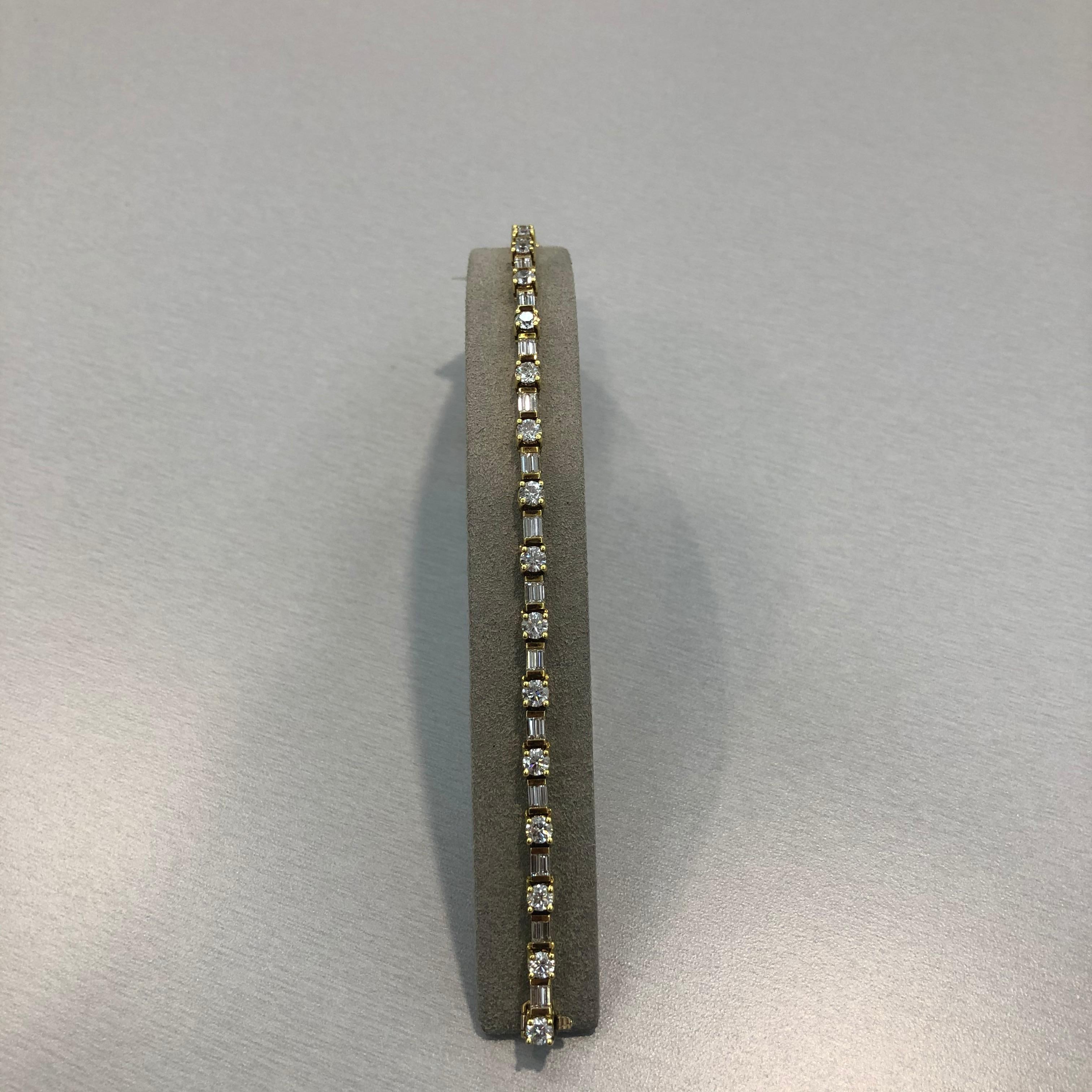 Roman Malakov Tennisarmband mit 7,50 Karat abwechselnd gemischten Diamanten im Mischschliff im Zustand „Neu“ im Angebot in New York, NY