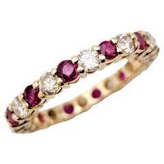 Eternity-Ring aus 14 Karat Gelbgold mit abwechselnd Rubin und Diamant, Größe 6