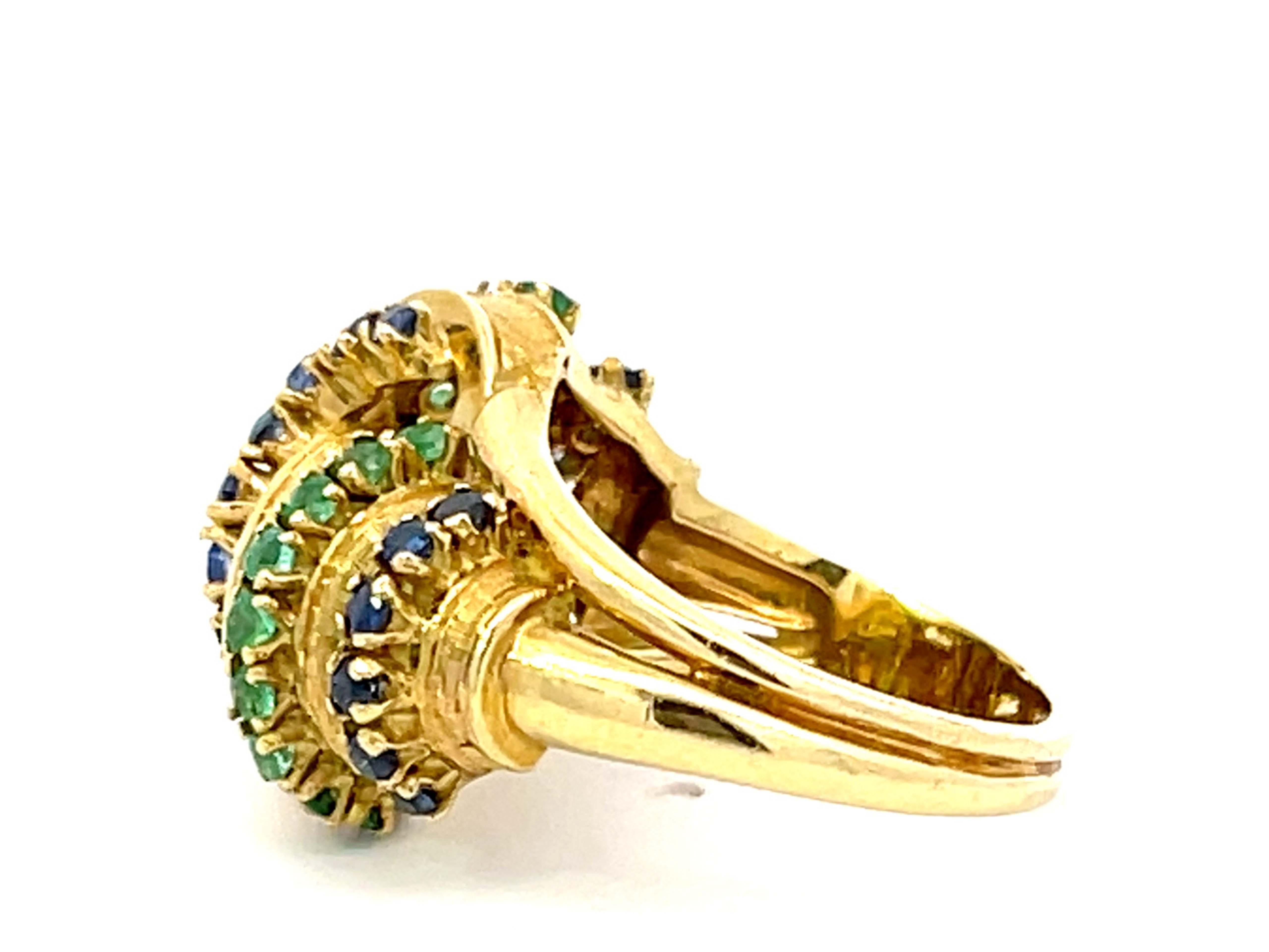 Women's or Men's Alternating Sapphire and Emerald Rows Vintage Ring in 18k Yellow Gold For Sale