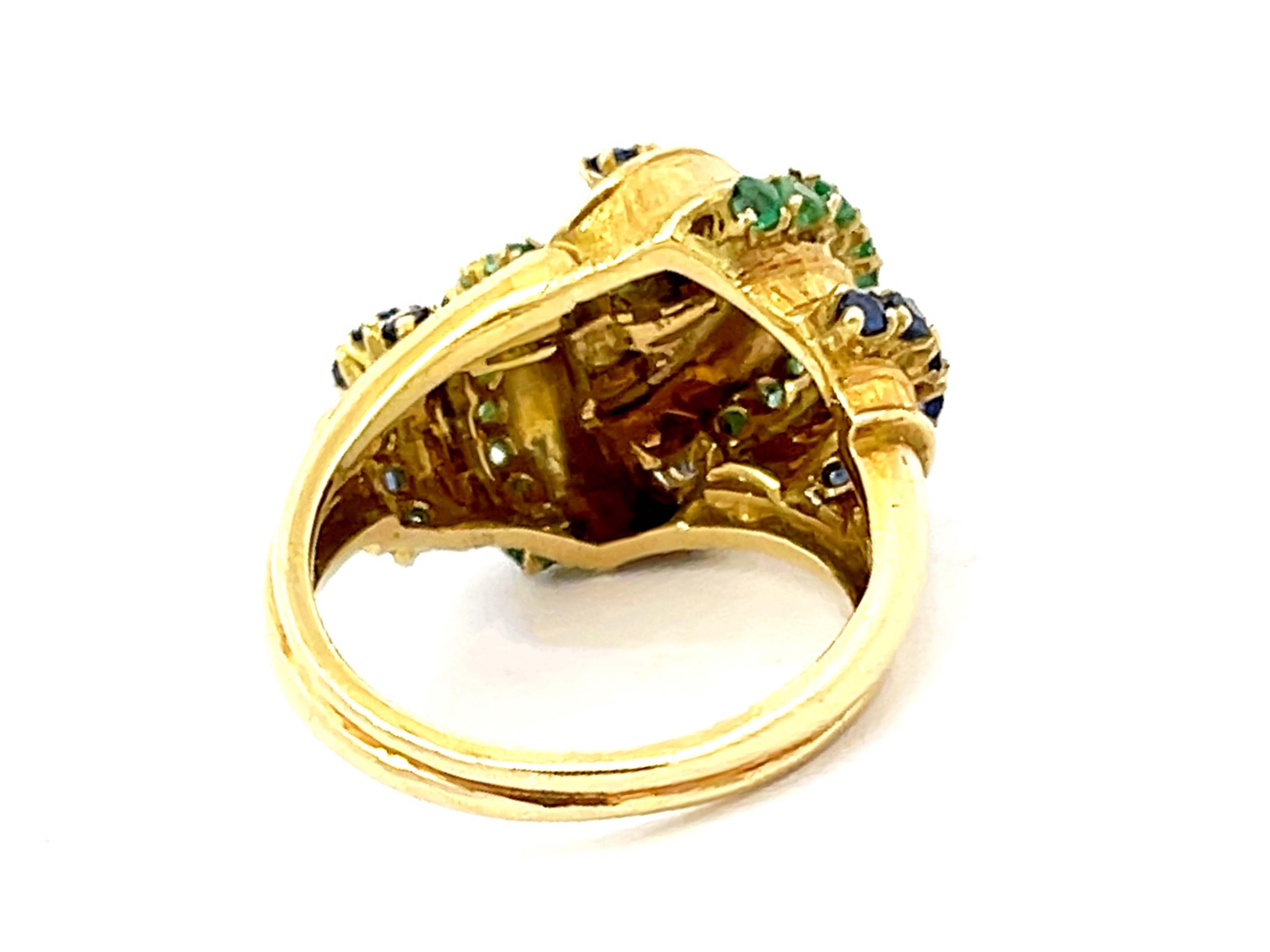 Alternating Sapphire and Emerald Rows Vintage Ring in 18k Yellow Gold For Sale 1