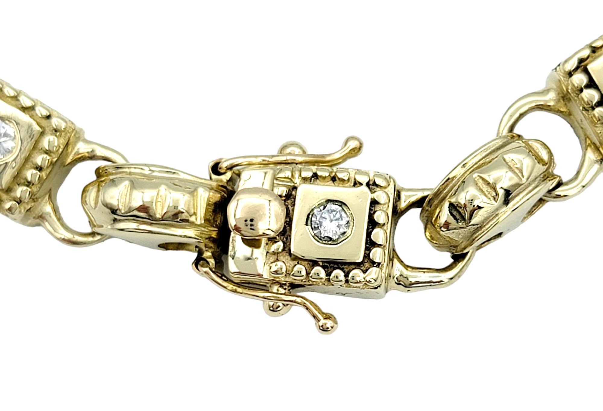 Bracelet à maillons carrés et en forme de cœur alternant avec diamants en or jaune 14 carats Bon état - En vente à Scottsdale, AZ