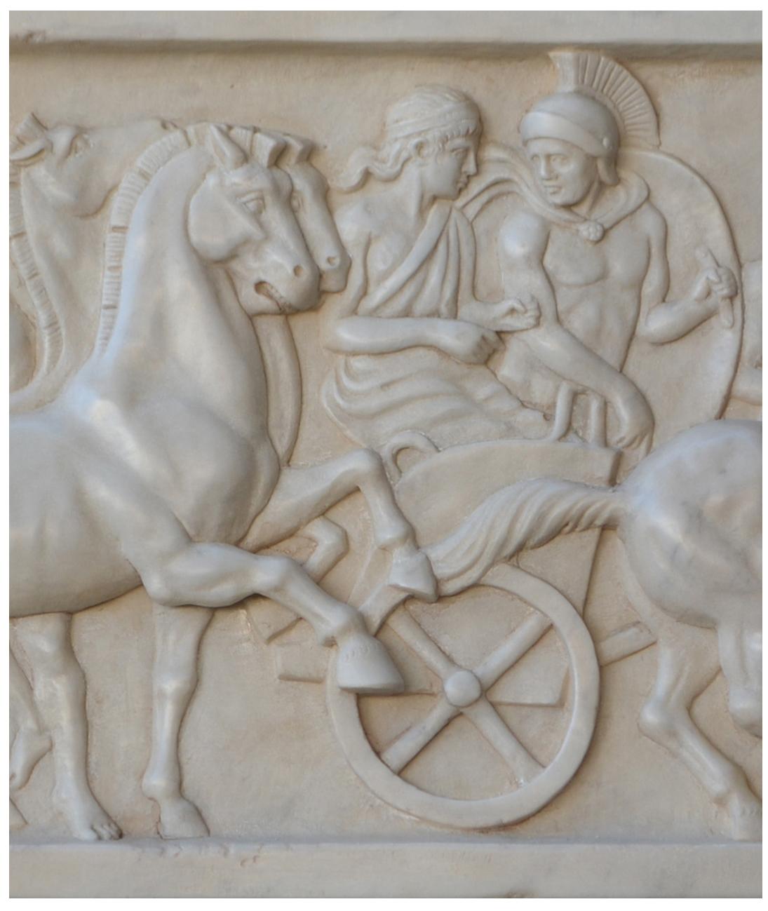 Greco-romano Altorilievo con scena di cavalli e bighe romane scolpito in marmo bianco Cavalli in vendita