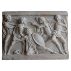 Altorrelieve tallado en mármol blanco de Carrara, "Antica battaglia"-made in Italy