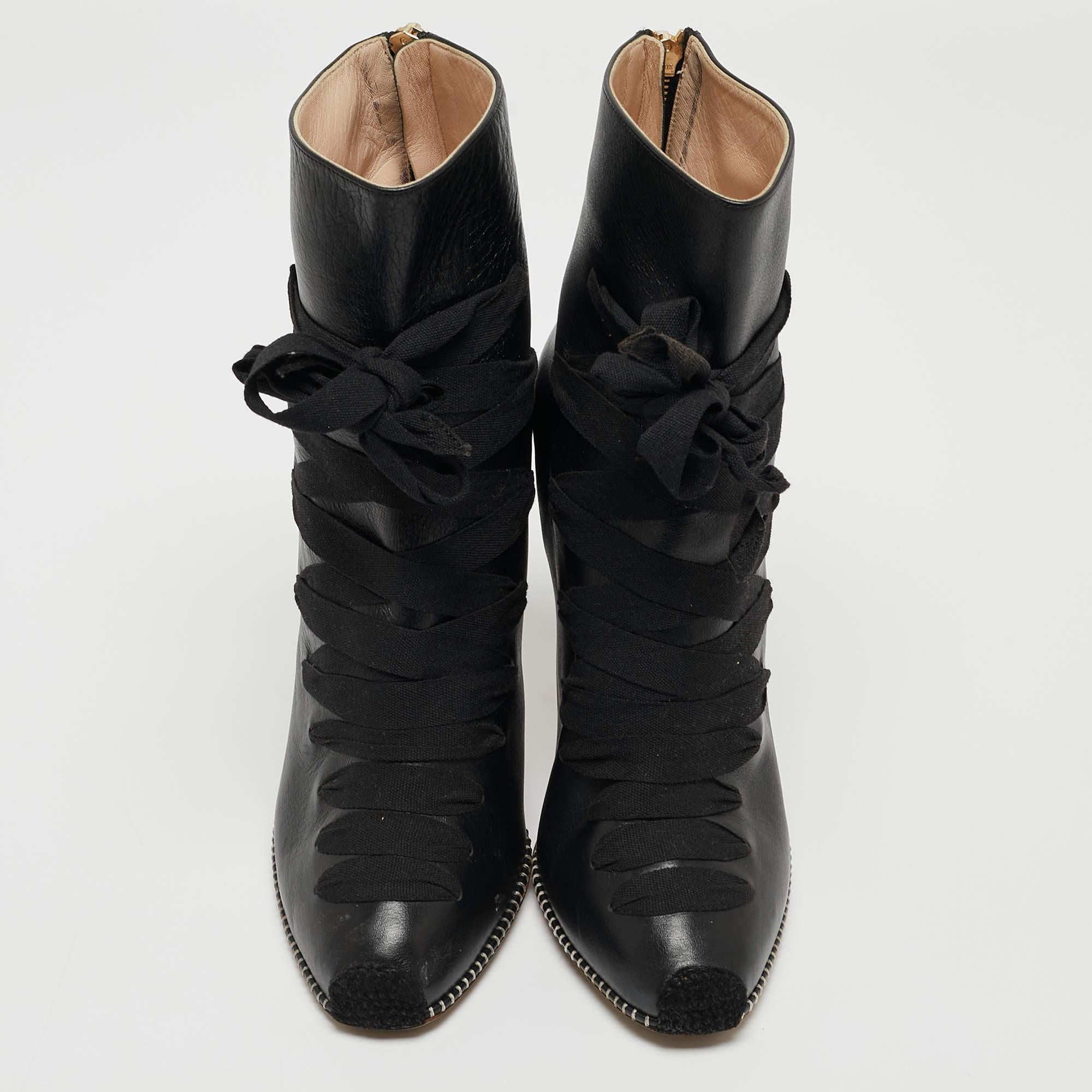 Altuzarra Black Leather Ankle Boots Size 39 In Excellent Condition For Sale In Dubai, Al Qouz 2