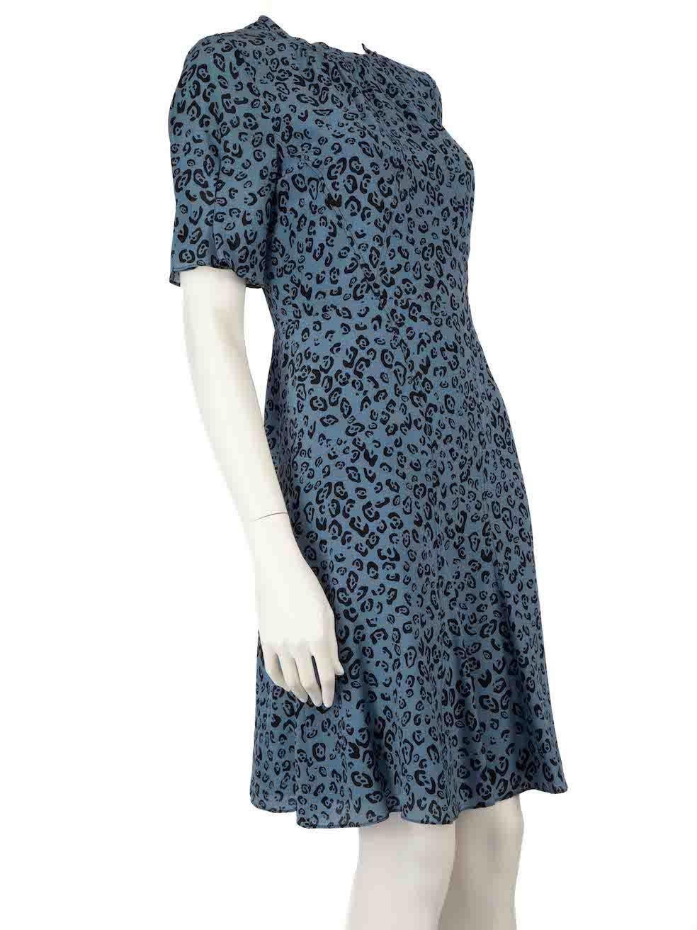 CONDITION is Very good. Minimal wear to dress is evident. Minimal wear to both sleeves and the front with small pulls to the weave on this used Altuzarra designer resale item.
  
  
  
  Details
  
  
  Blue
  
  Silk
  
  Knee length dress
  
 
